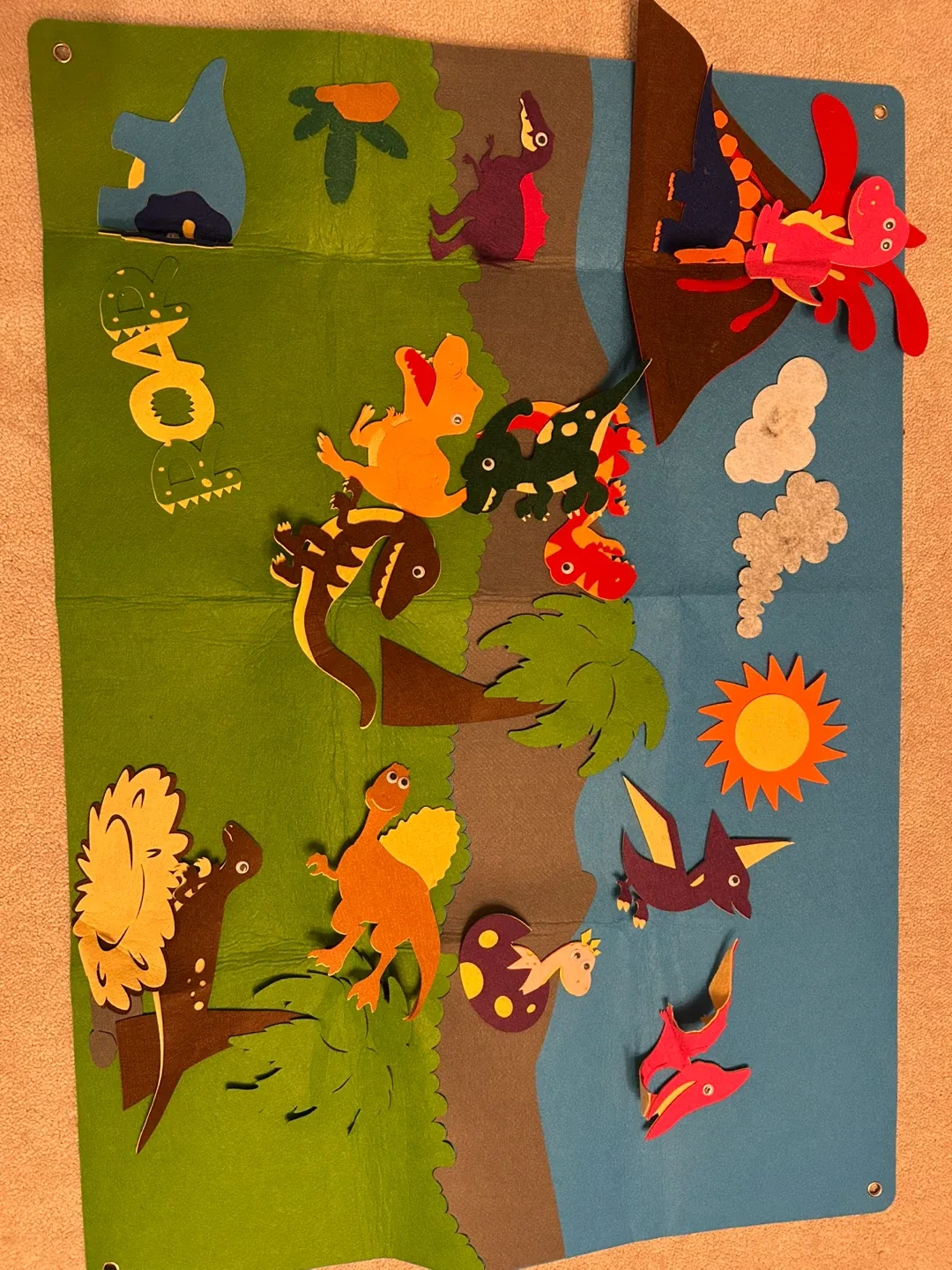 Dinosaur Felt Play Mat image indicator(2)
