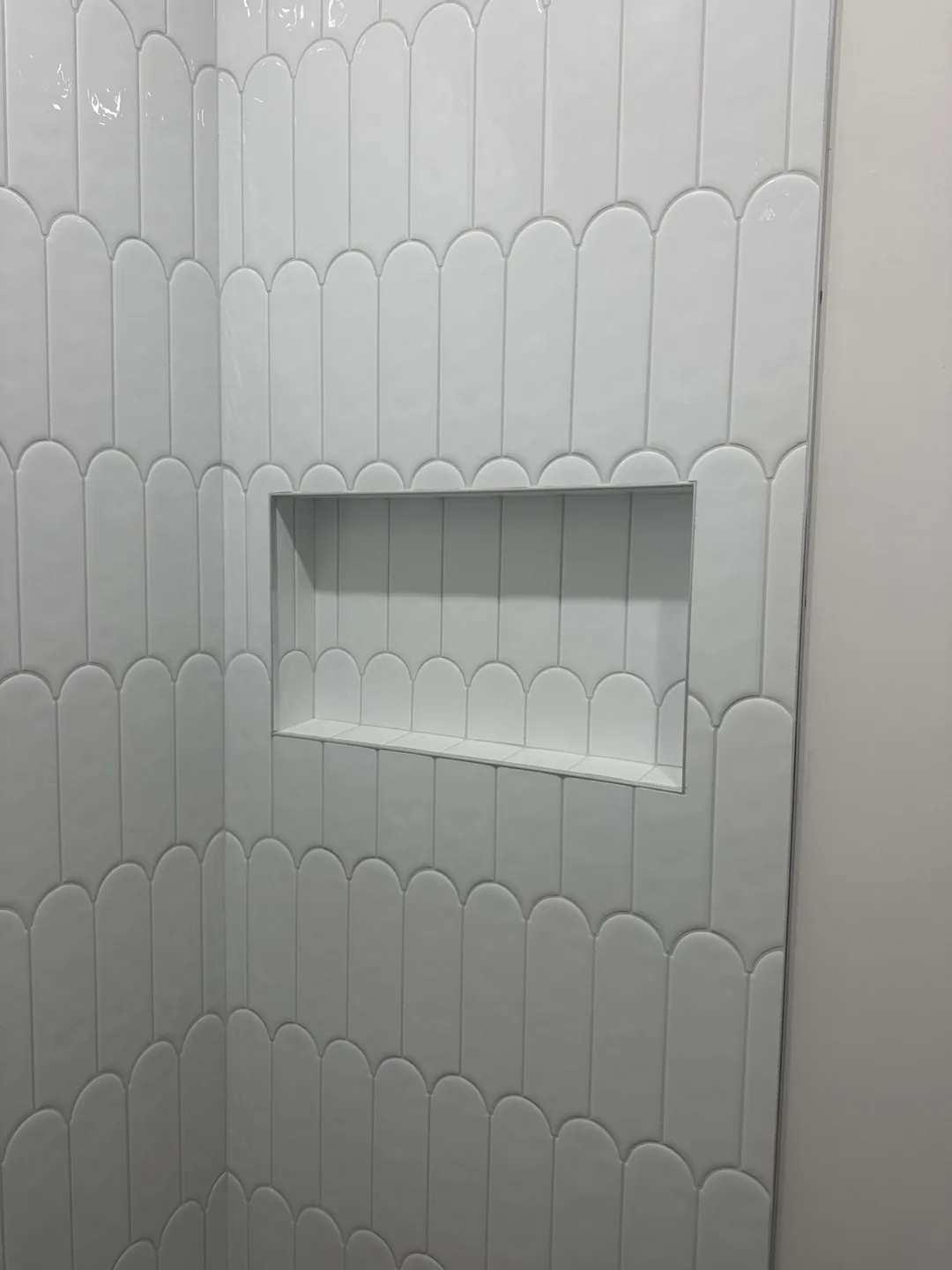 White 90x300mm Ceramic Wall Tiles image indicator(2)