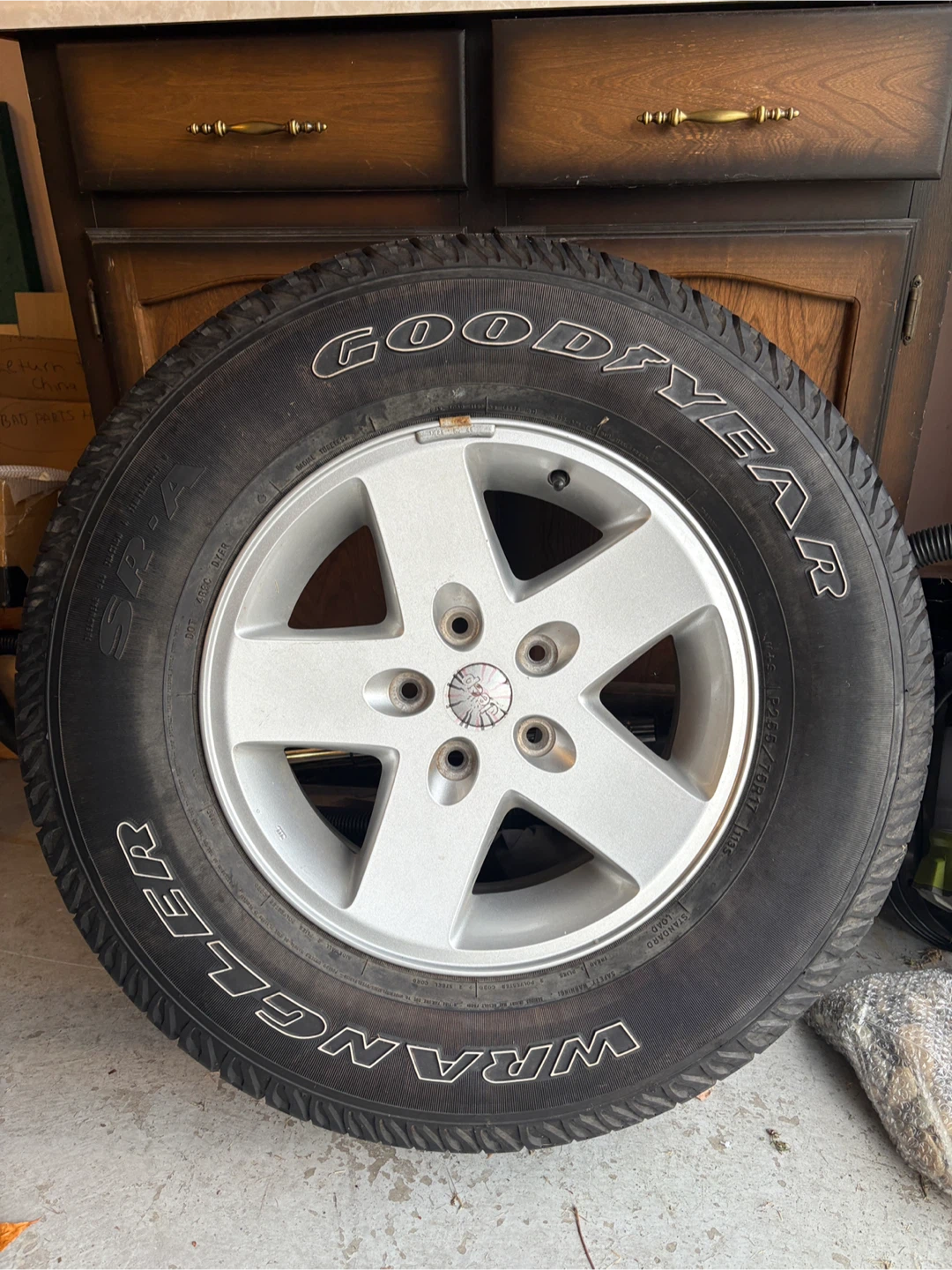 17" inch Jeep Wrangler JK 2007 OEM Factory Rim and Tire