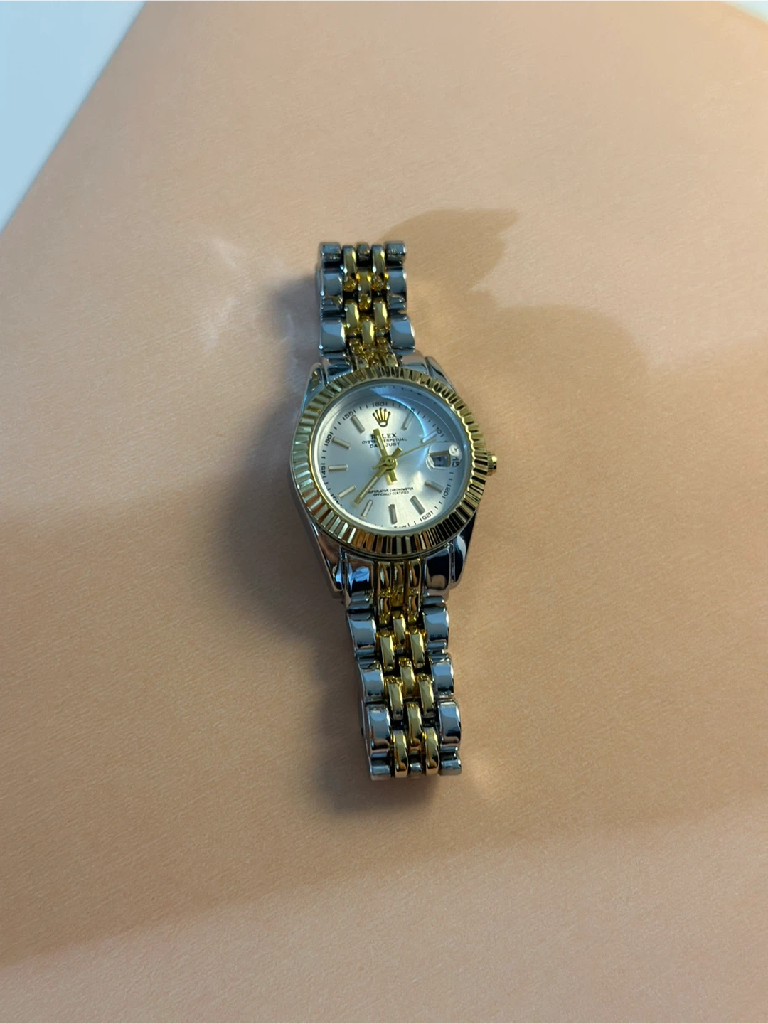 Datejust watch 26mm - golden silver watch - photo 5