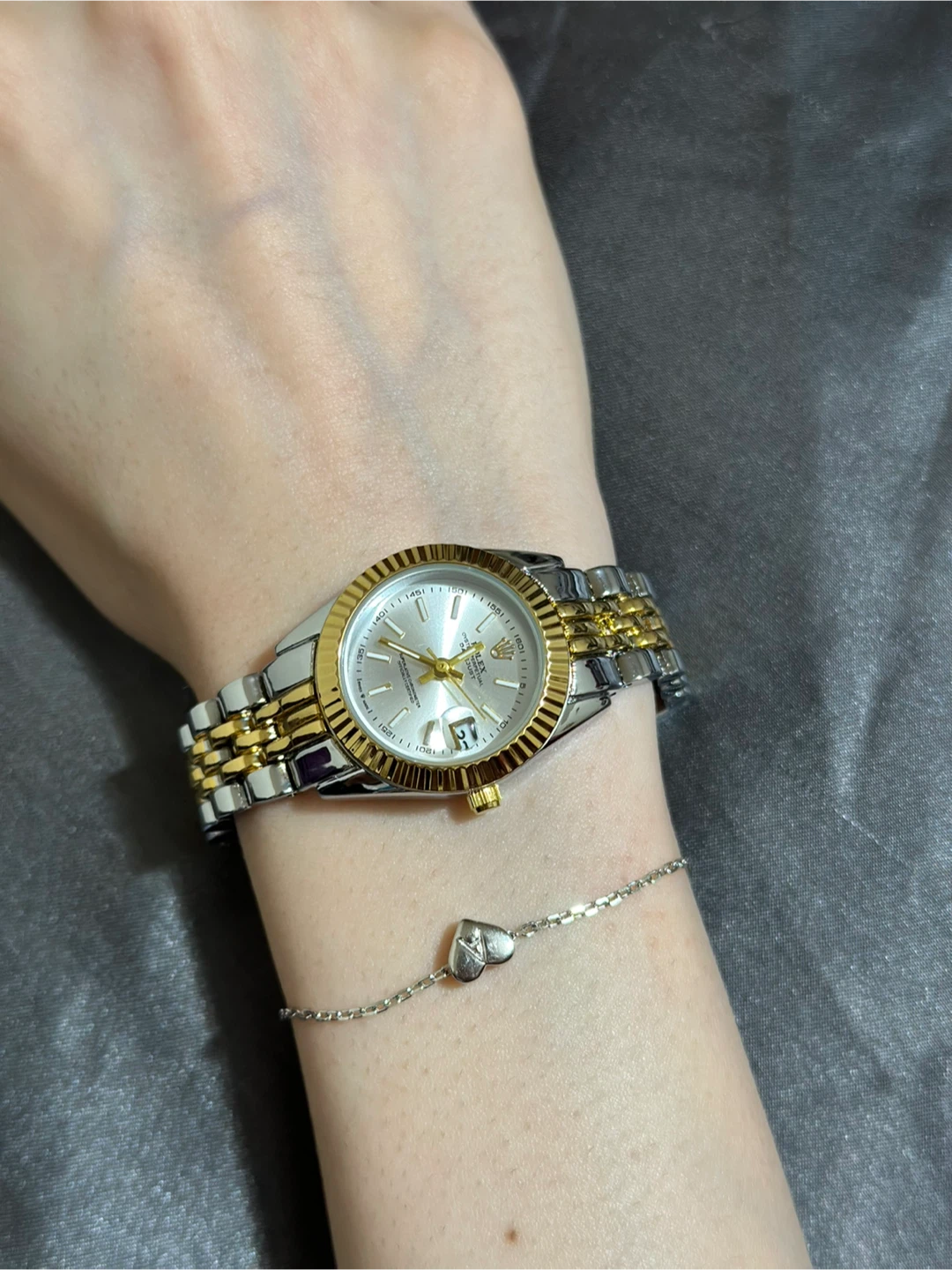 Datejust watch 26mm - golden silver watch