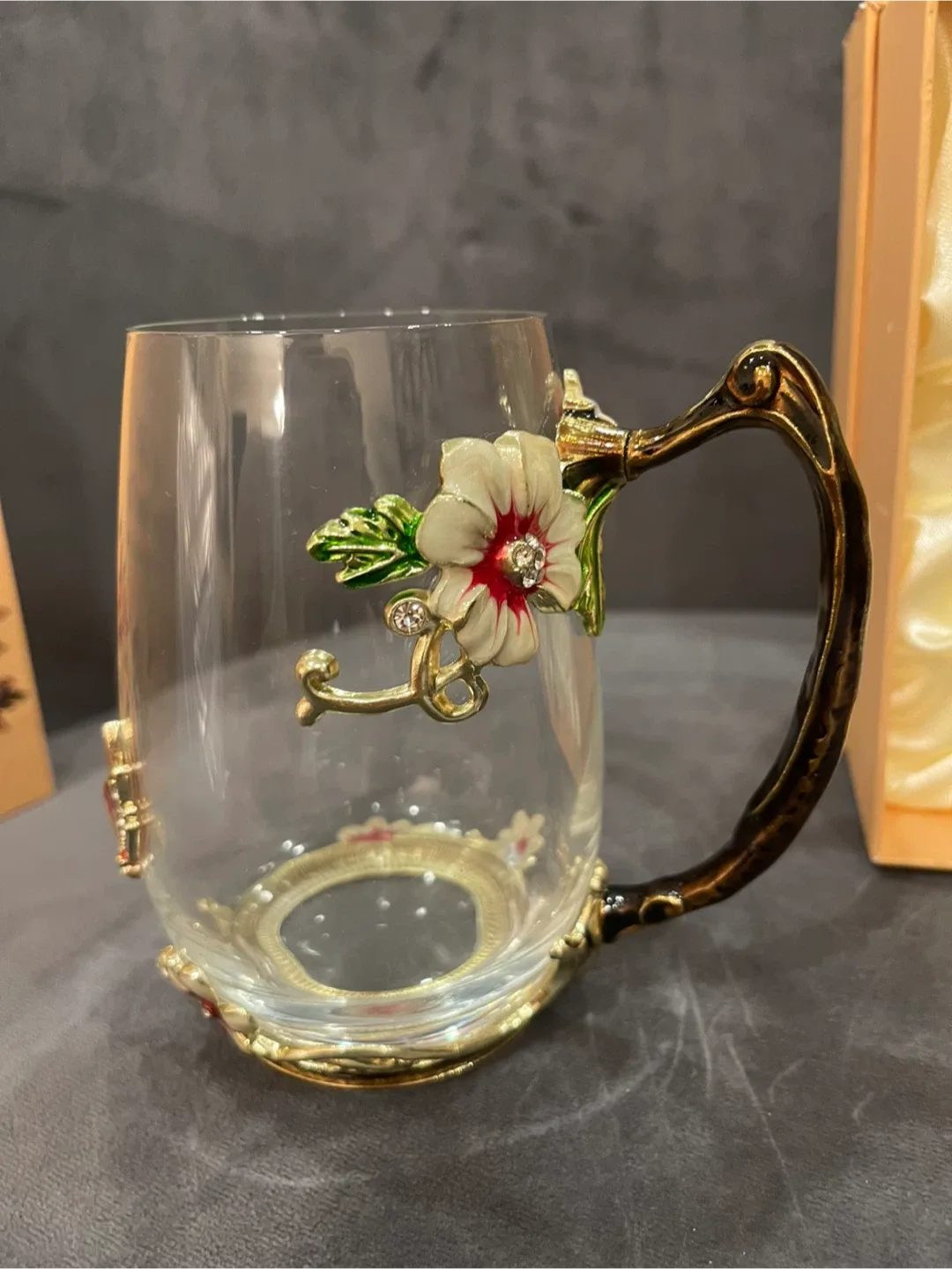Luxury Classic Enamel Cup with Spoon (New) thumbnail