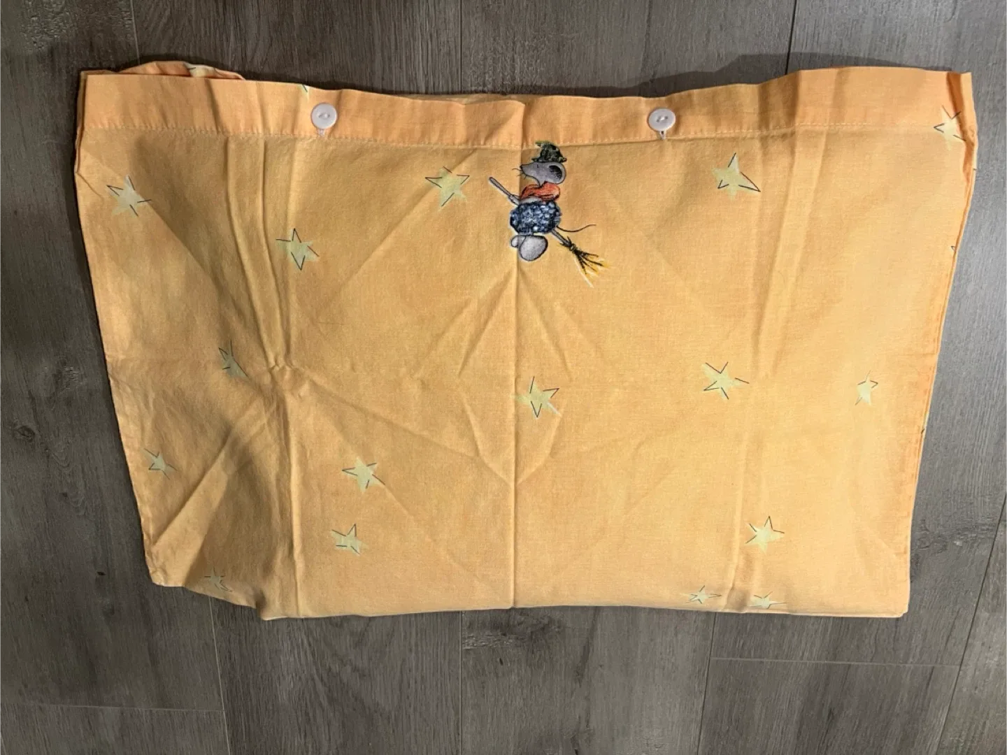 Children’s size Pillowcase with Mouse Design image indicator(3)