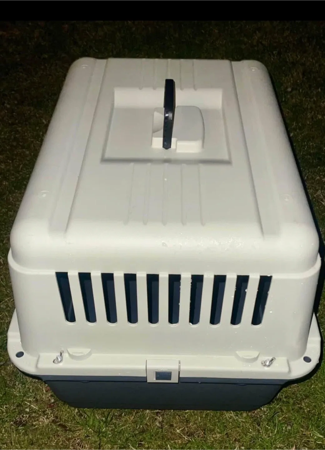 Petmate Sky Kennel Pet Carrier image indicator(2)