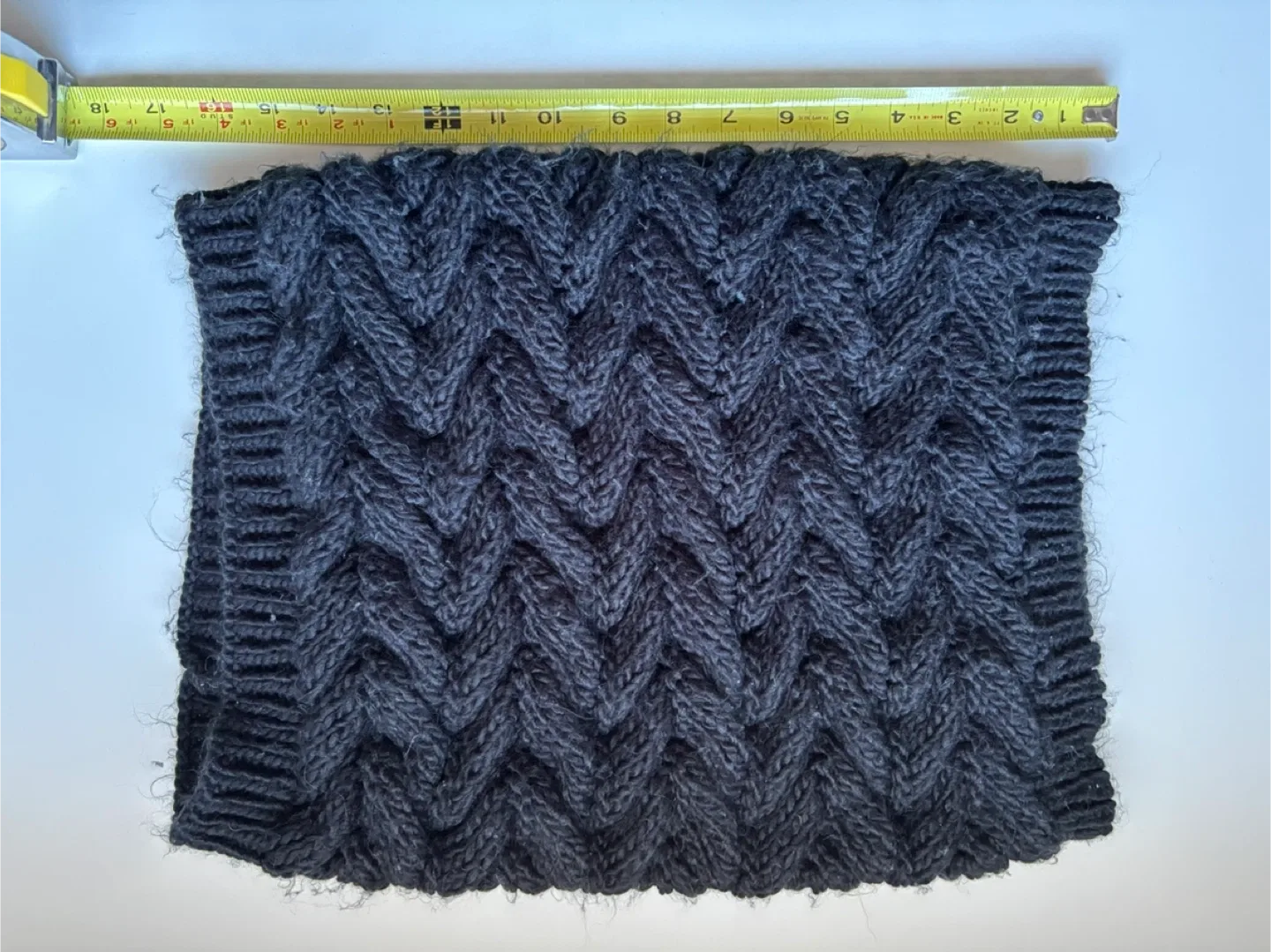 Evamped by Sirens Knit Cowl - S/P image indicator(3)