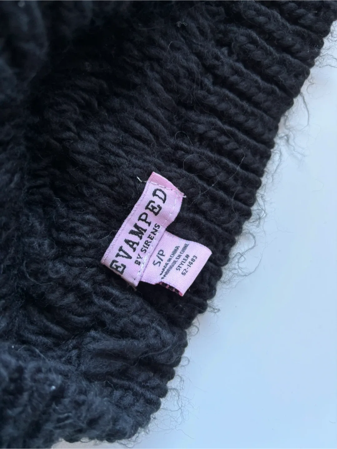 Evamped by Sirens Knit Cowl - S/P image indicator(2)