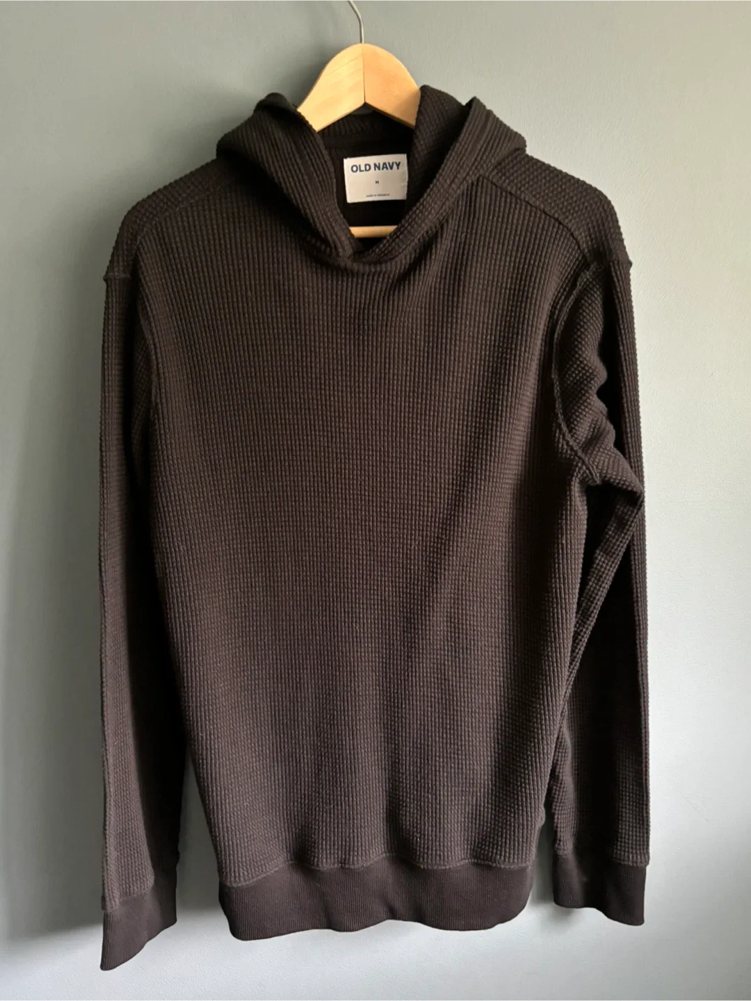 Old Navy Brown Waffle Knit Hoodie - Size M thumbnail