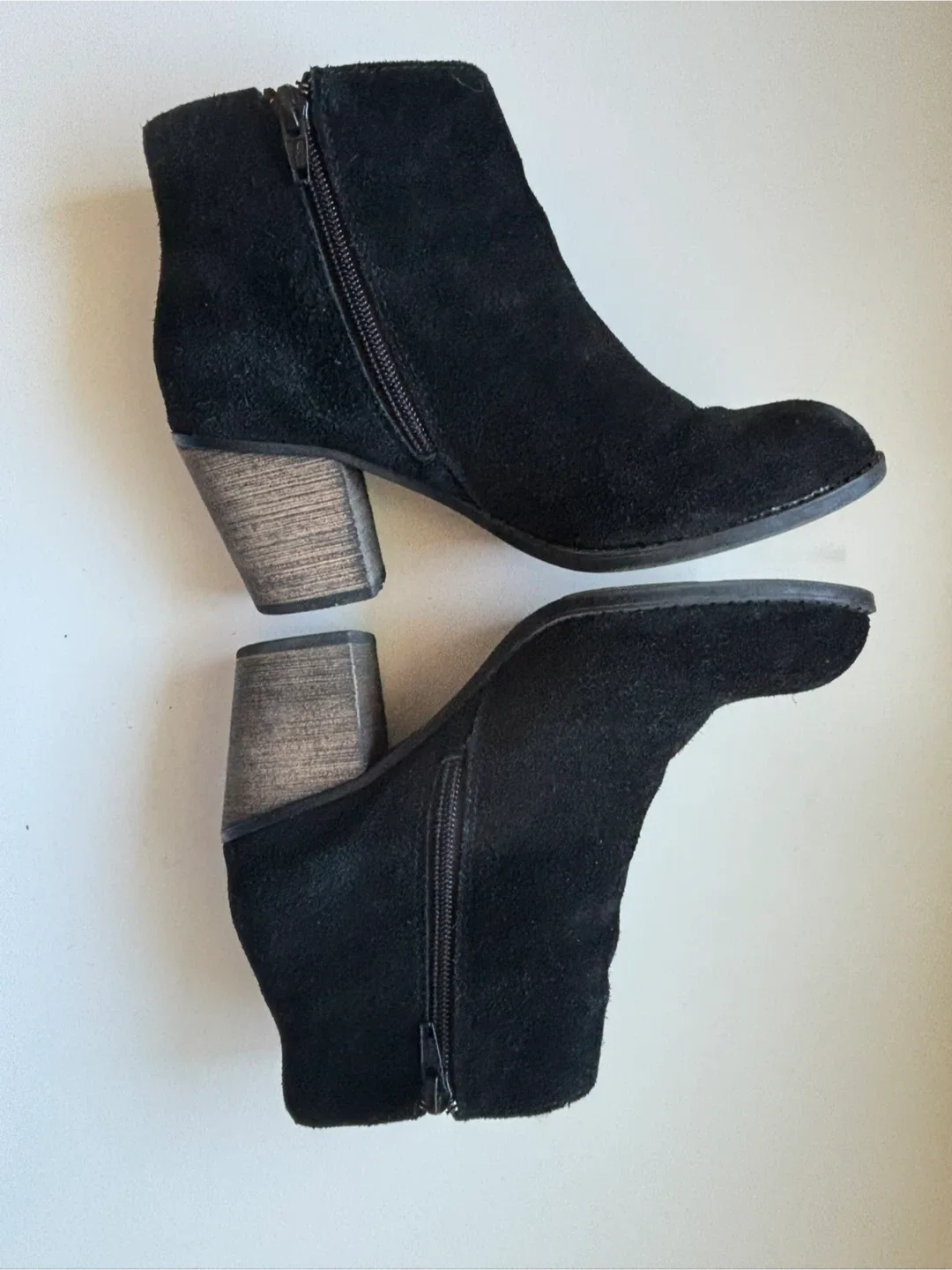 Skechers Black Suede Ankle Boots - Size 7 image indicator(7)