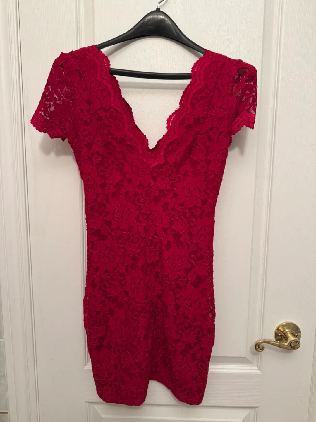 Urban Outfitters Red Lace Dress - S image indicator(2)