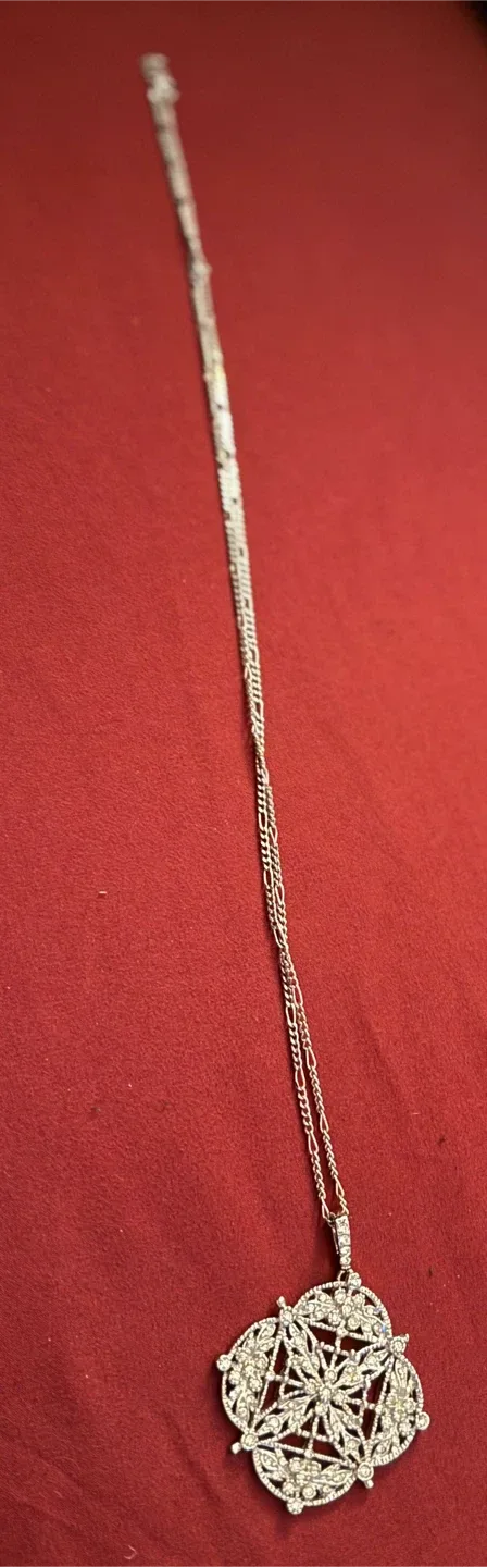 Filigree Pendant Necklace (Titanic Exhibit Replica) image indicator(2)