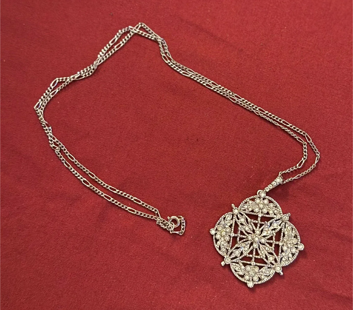 Filigree Pendant Necklace (Titanic Exhibit Replica) image indicator(3)