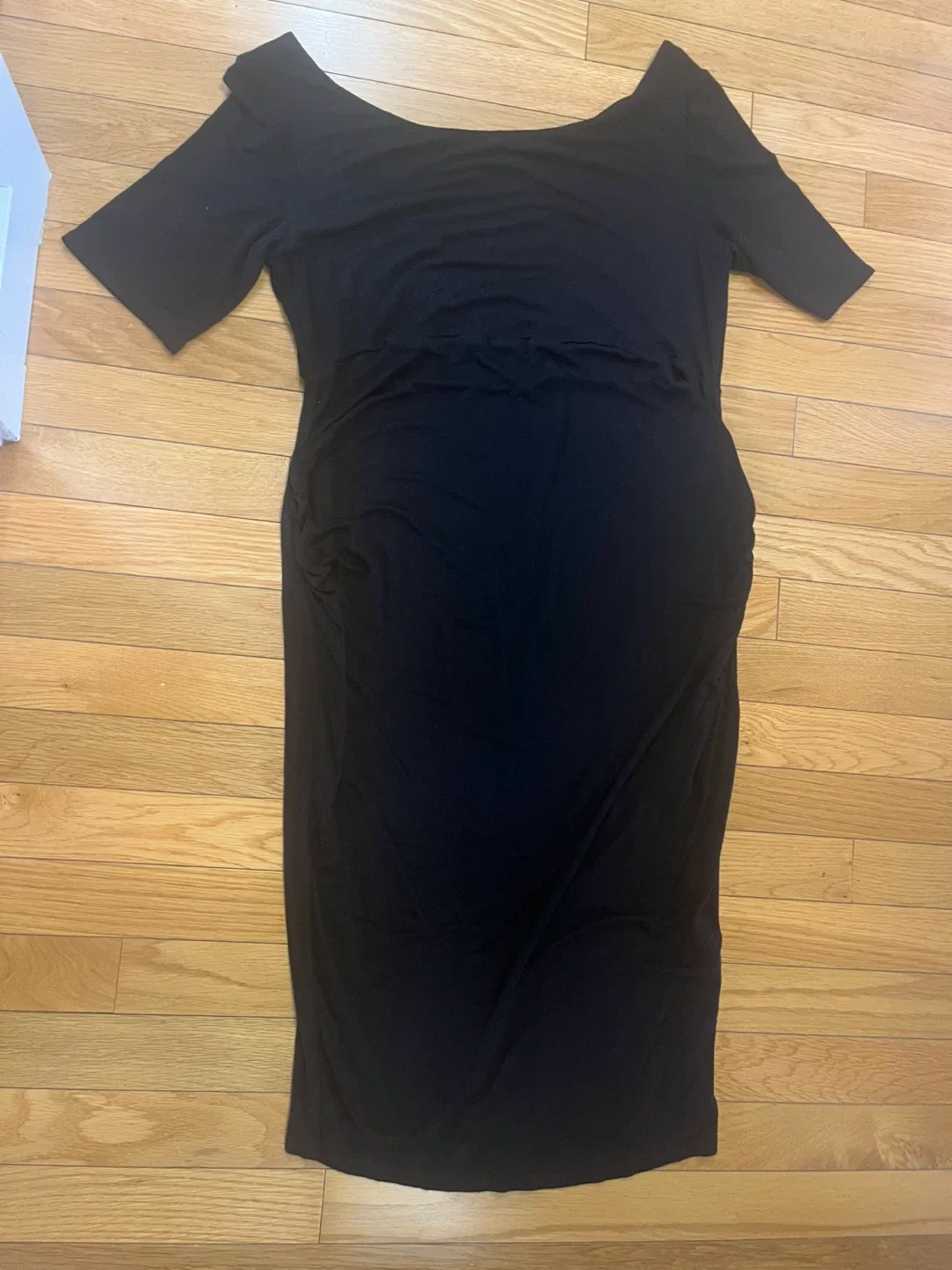 Maternity Clothes Bundle image indicator(5)