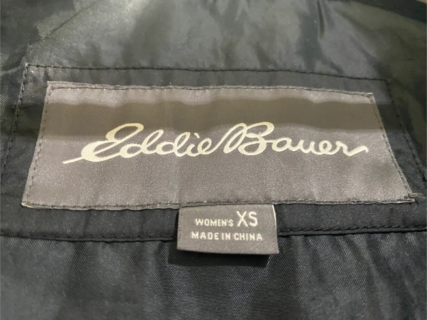 Eddie Bauer Women's XS Black Down Coat image indicator(3)