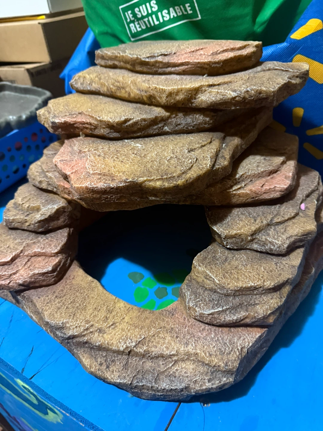 Reptile Cave Hide Rock Decoration