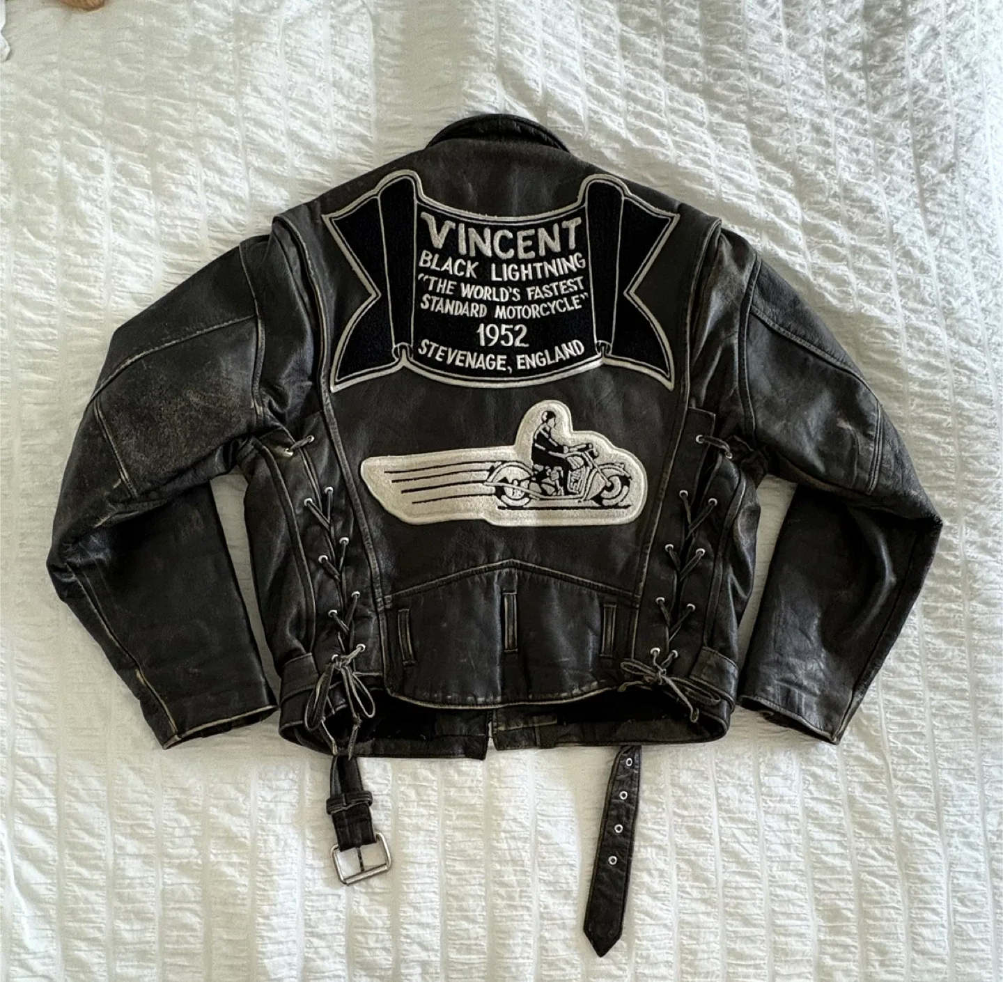 Vincent Black Lightning Vintage Leather Motorcycle Jacket image indicator(3)