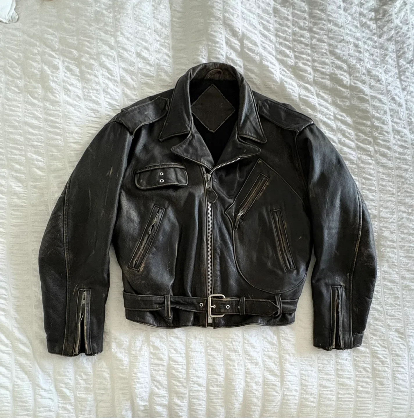 Vincent Black Lightning Vintage Leather Motorcycle Jacket image indicator(2)