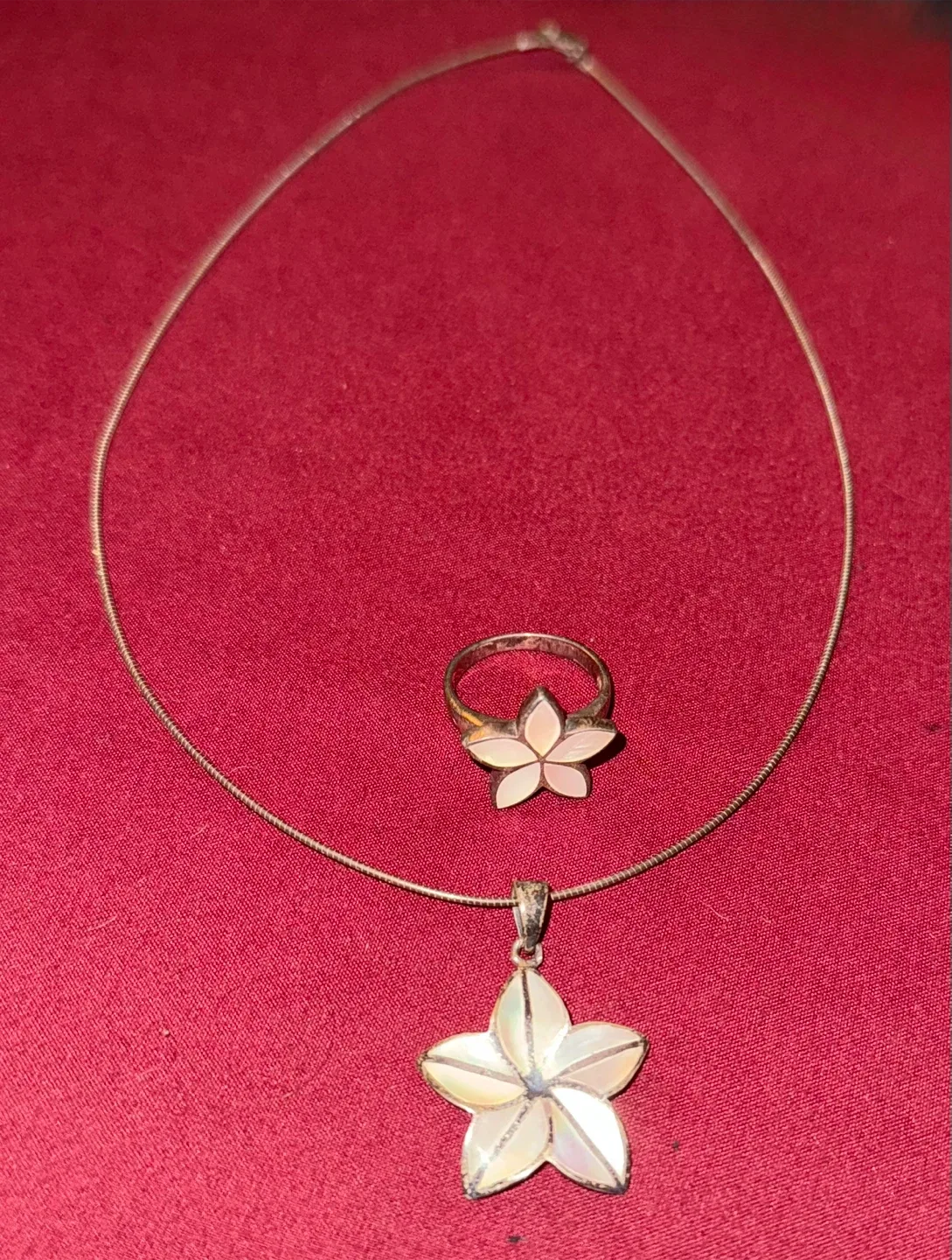 Frangipani Flower Necklace and Ring Set thumbnail
