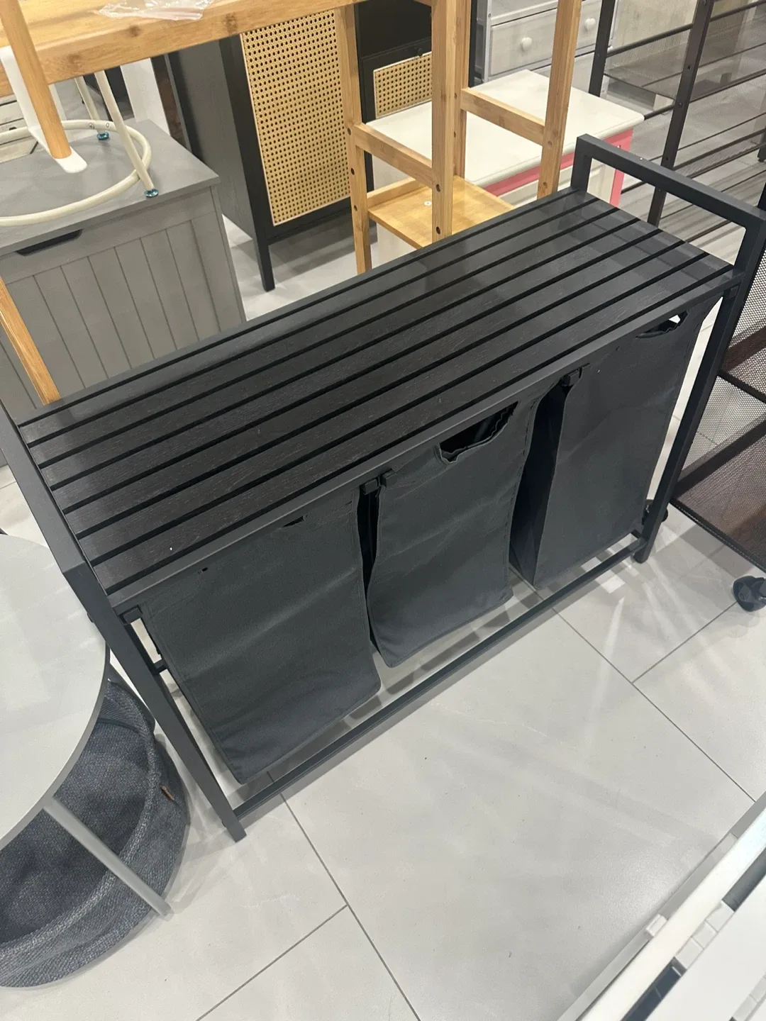 Double Laundry Hamper with Shelf - Grey image indicator(3)