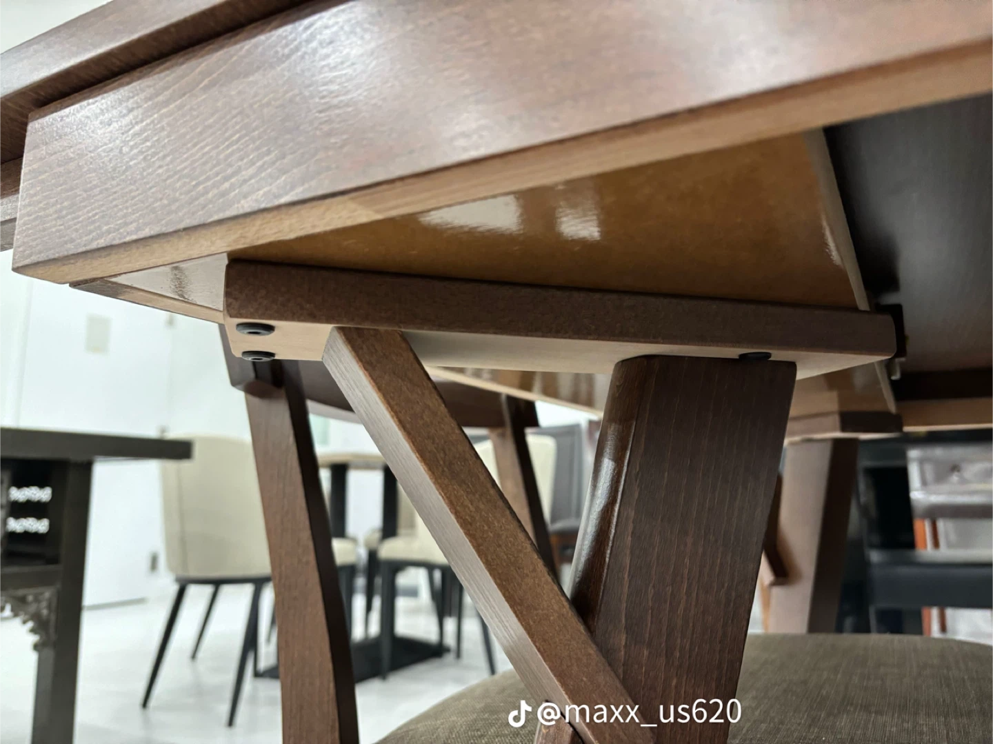 Extendable Dining Table with 6 Chairs - Brown Wood - photo 3