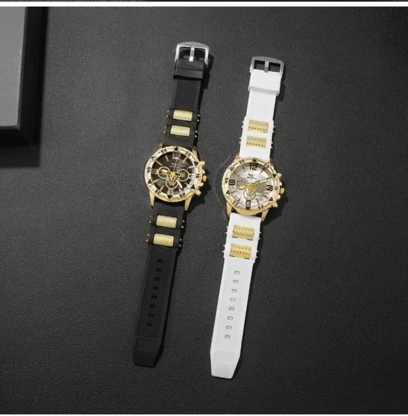 Men's Watch - Black & Golden image indicator(2)