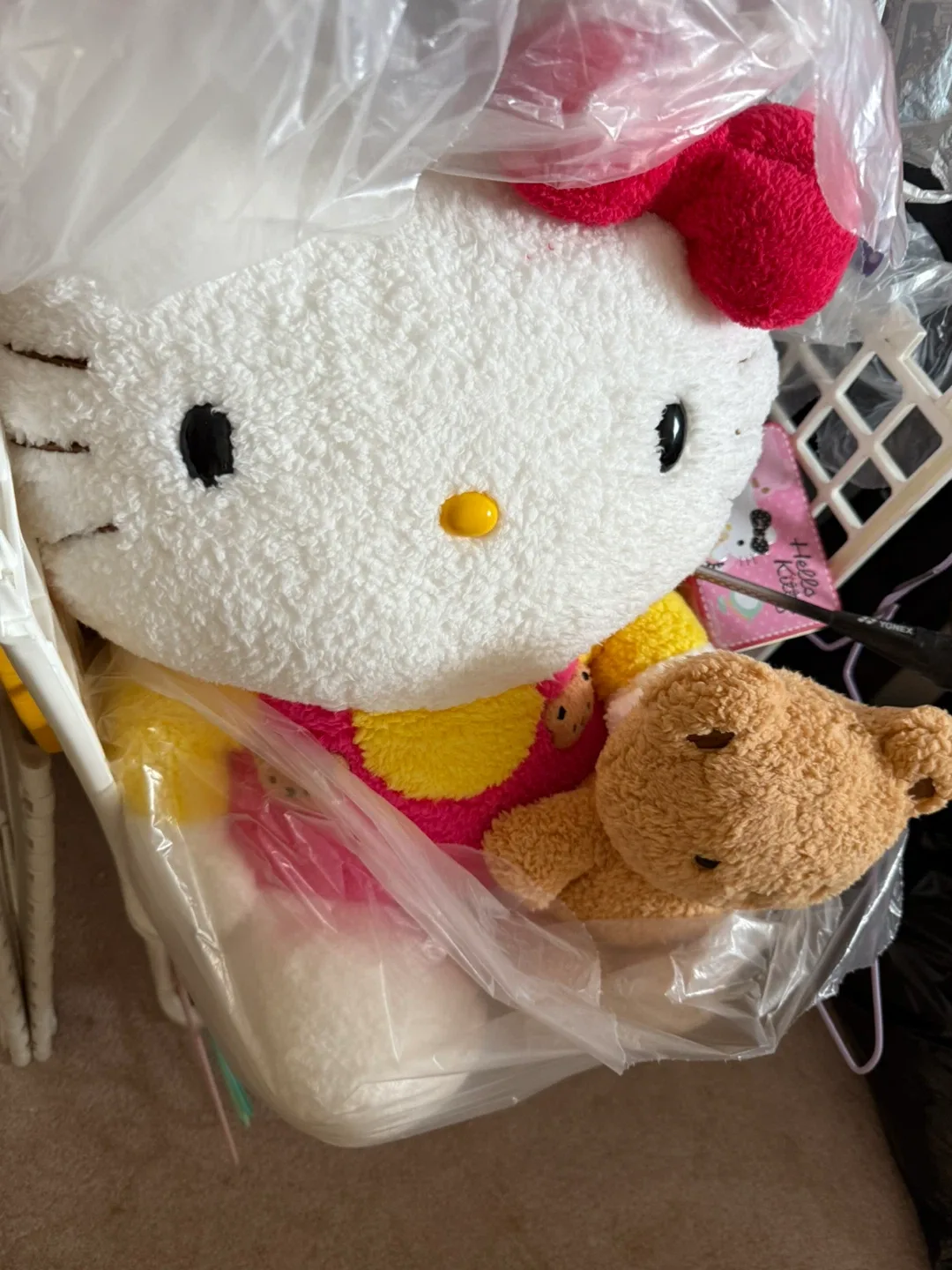 Hello Kitty Plush Doll with Teddy Bear 40cm image indicator(2)