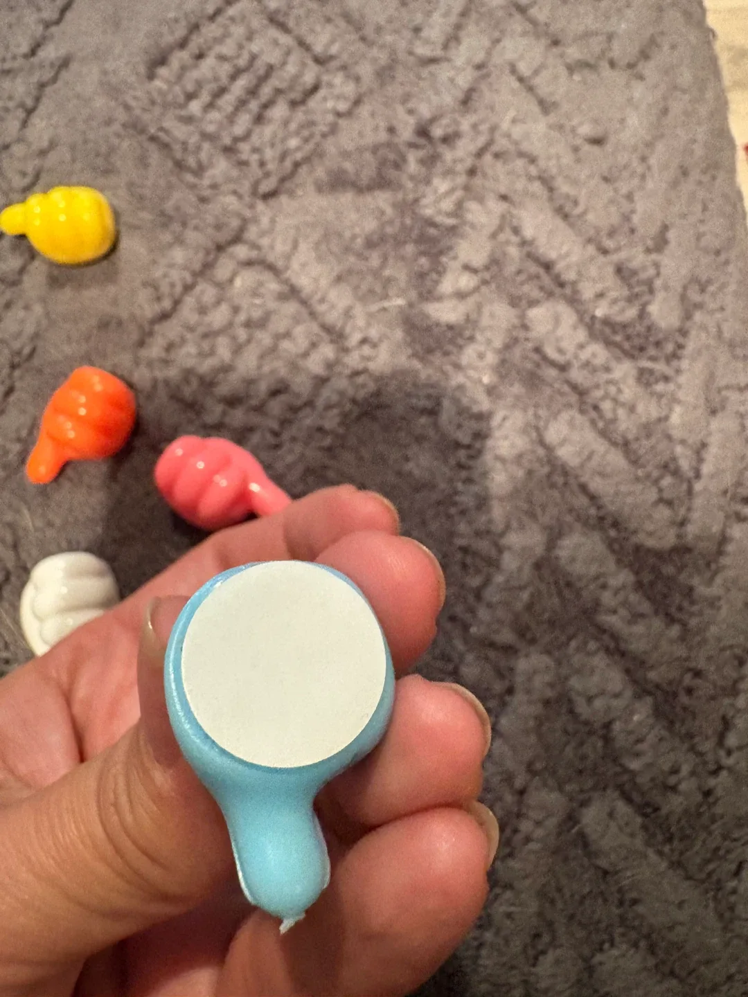 Thumbs Up and Down cord holders image indicator(3)