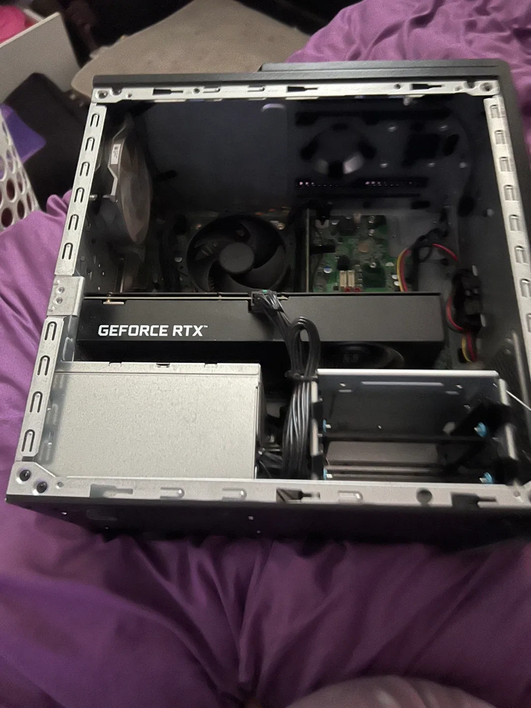 Acer Nitro N50-640 Gaming PC image indicator(2)