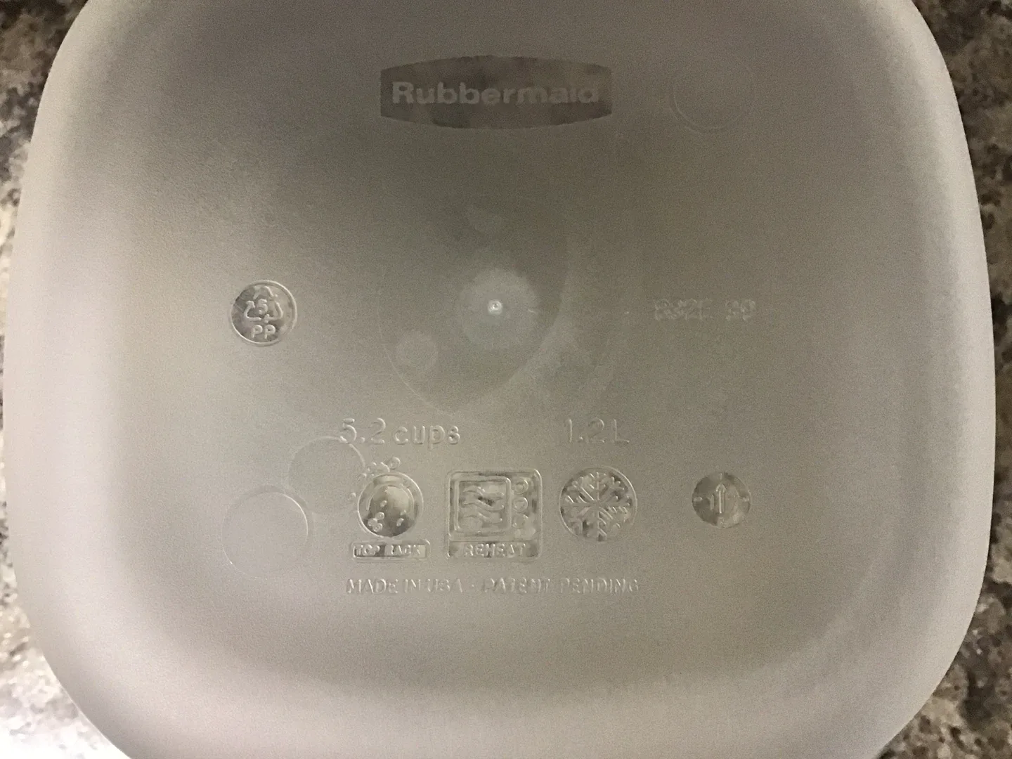 Rubbermaid TakeAlongs Containers - 5.2 Cups image indicator(3)