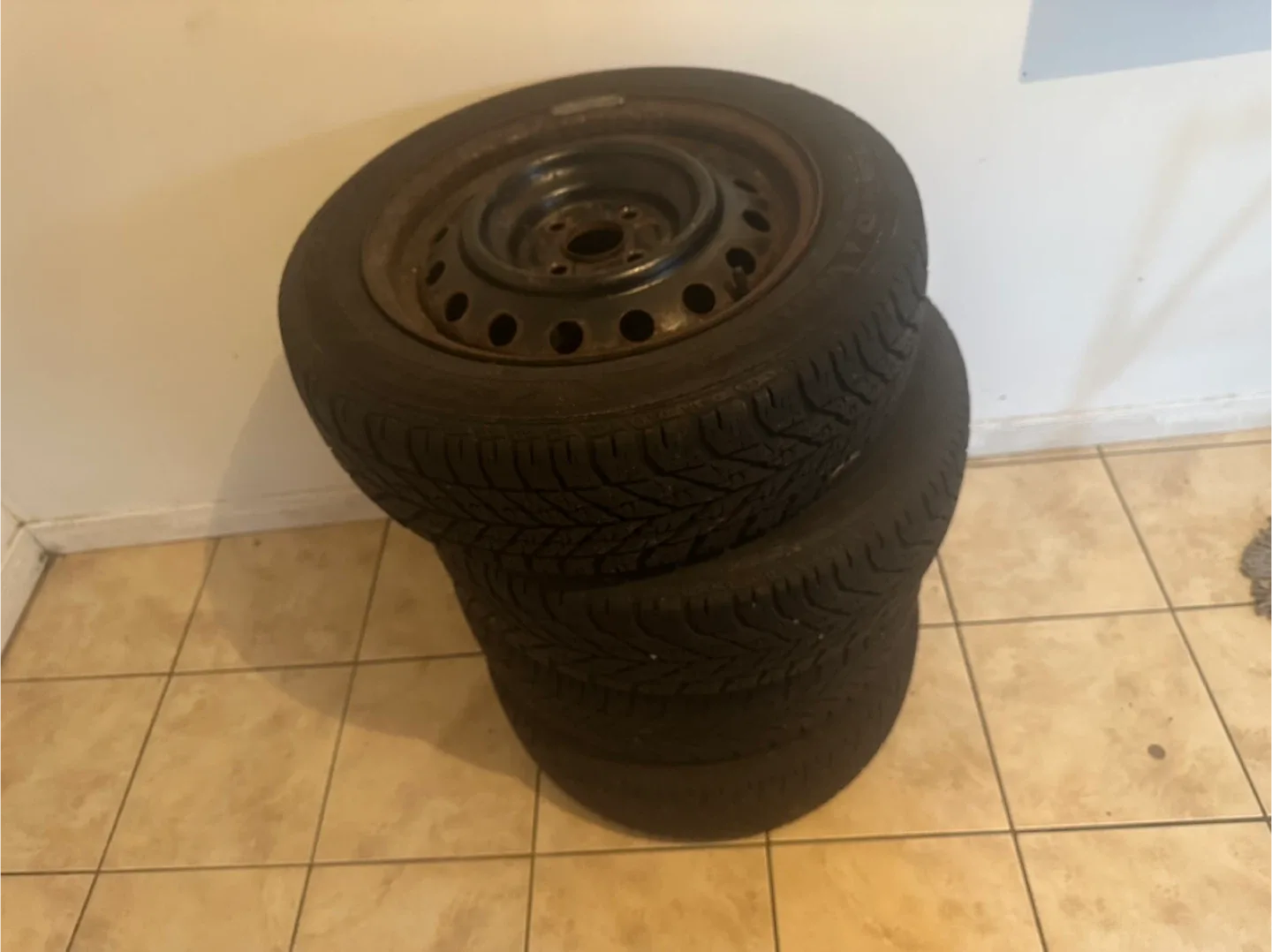 Set of 4 Winter Tires image indicator(3)