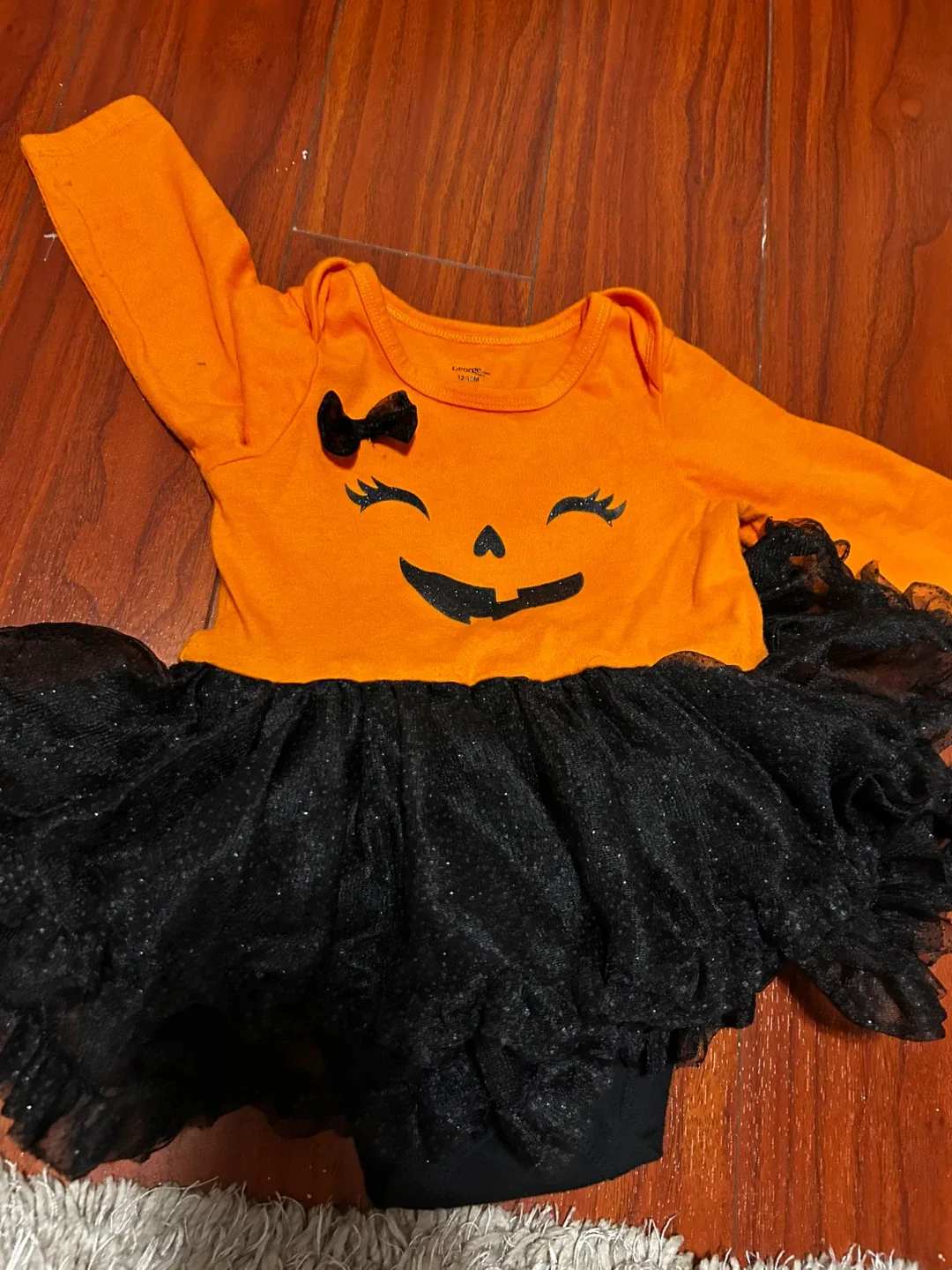 Halloween costumes image indicator(8)