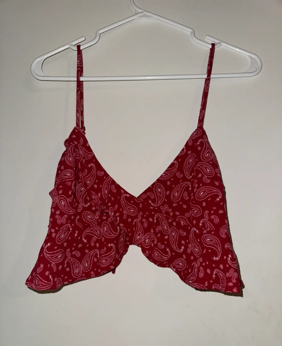 Garage red Paisley Print Crop Top thumbnail