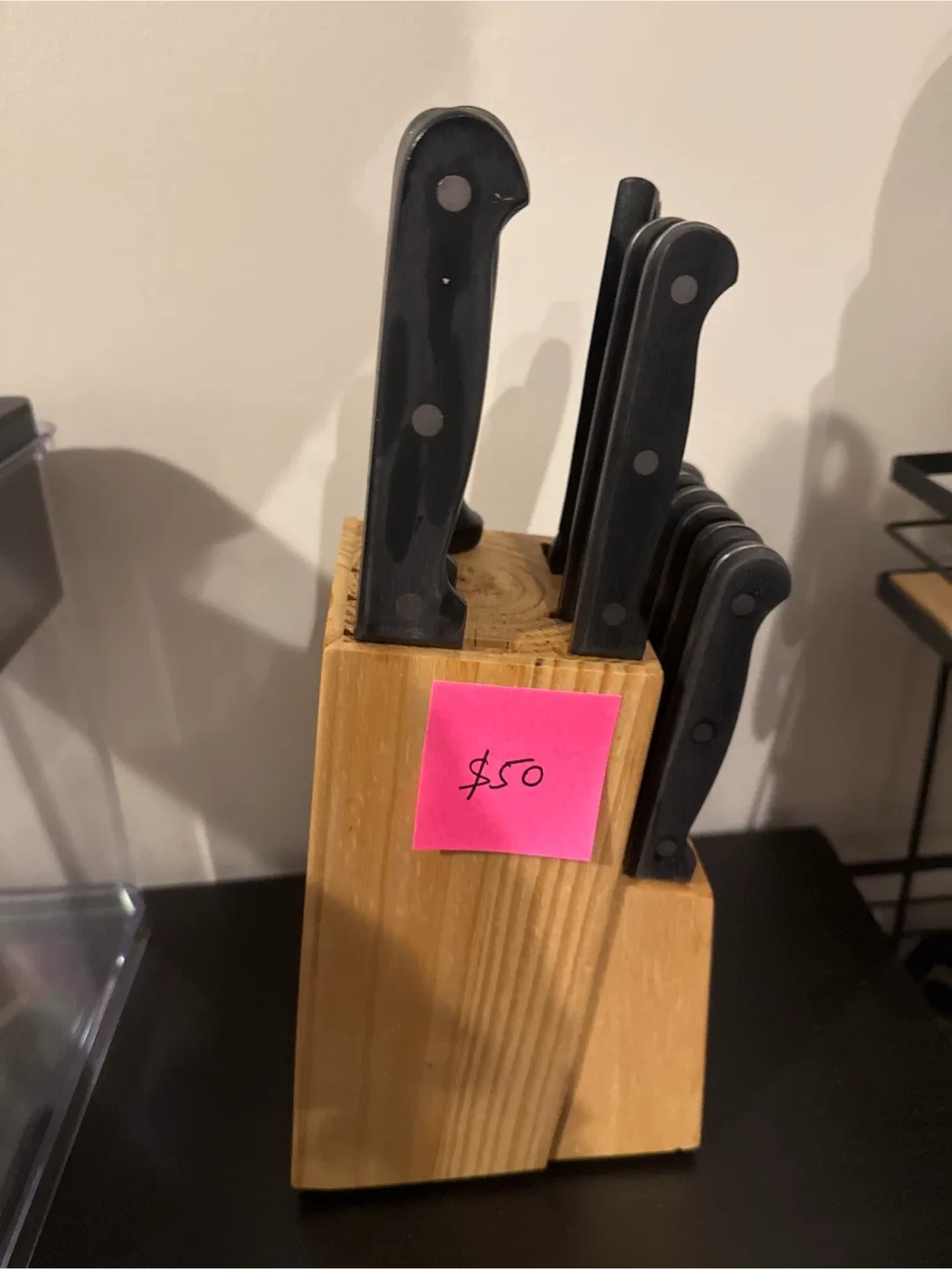 Amazon Basics 14 Knife Set with Wooden Block