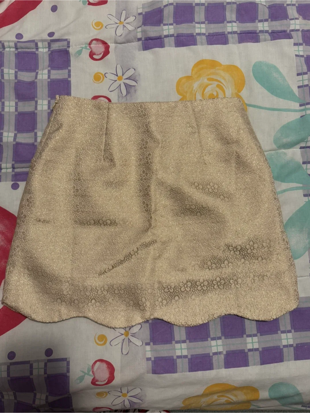 Urban Outfitters Gold Skirt - size 4 image indicator(3)