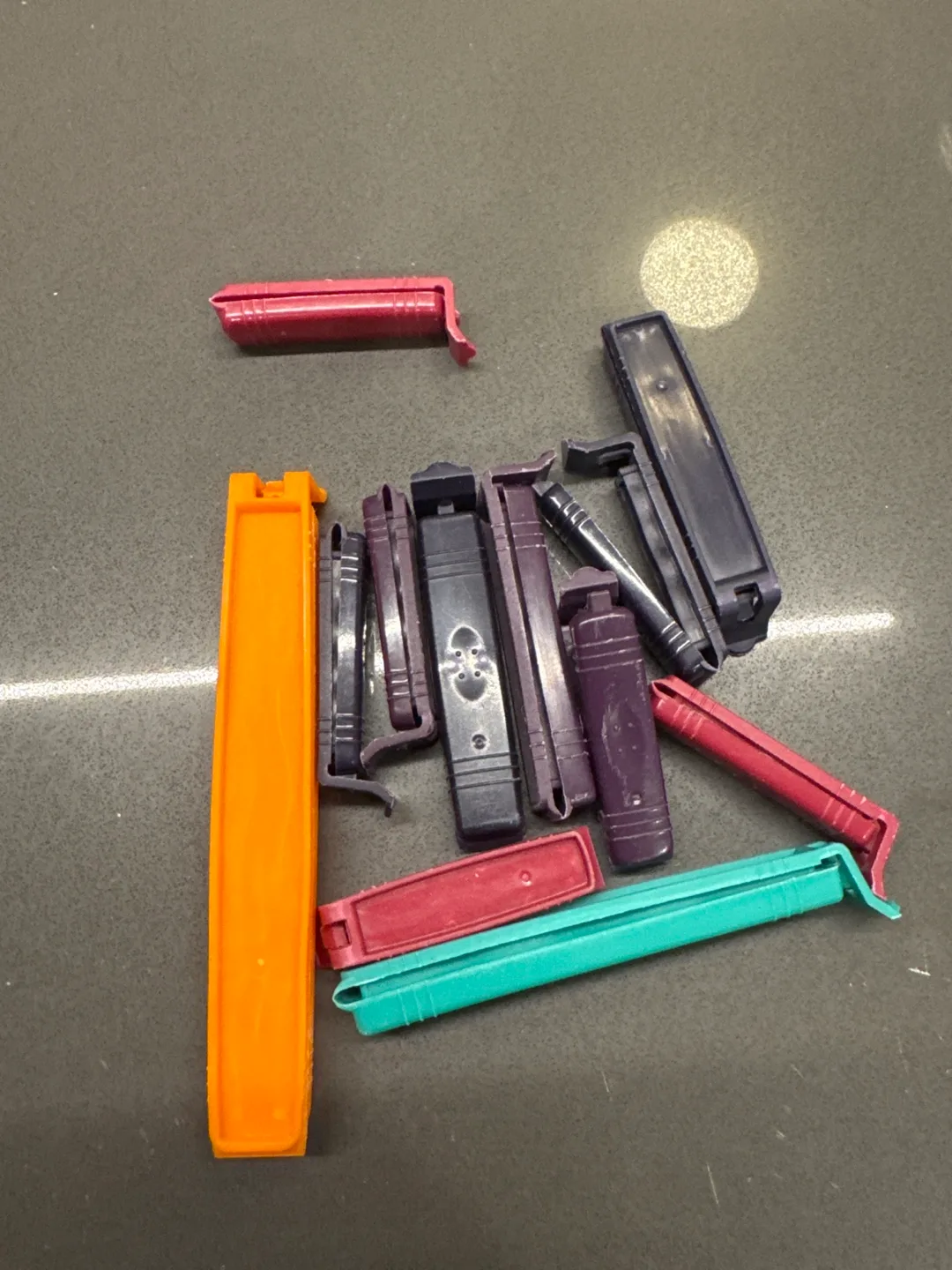 Assorted Bag Clips thumbnail
