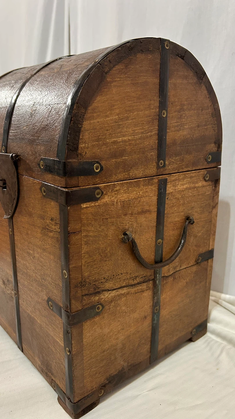 New Wooden Storage Treasure Chest - photo 3