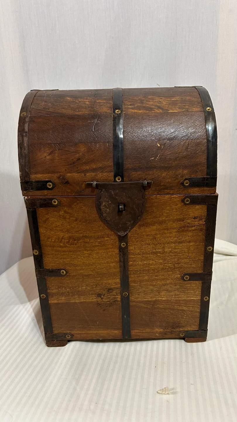 New Wooden Storage Treasure Chest