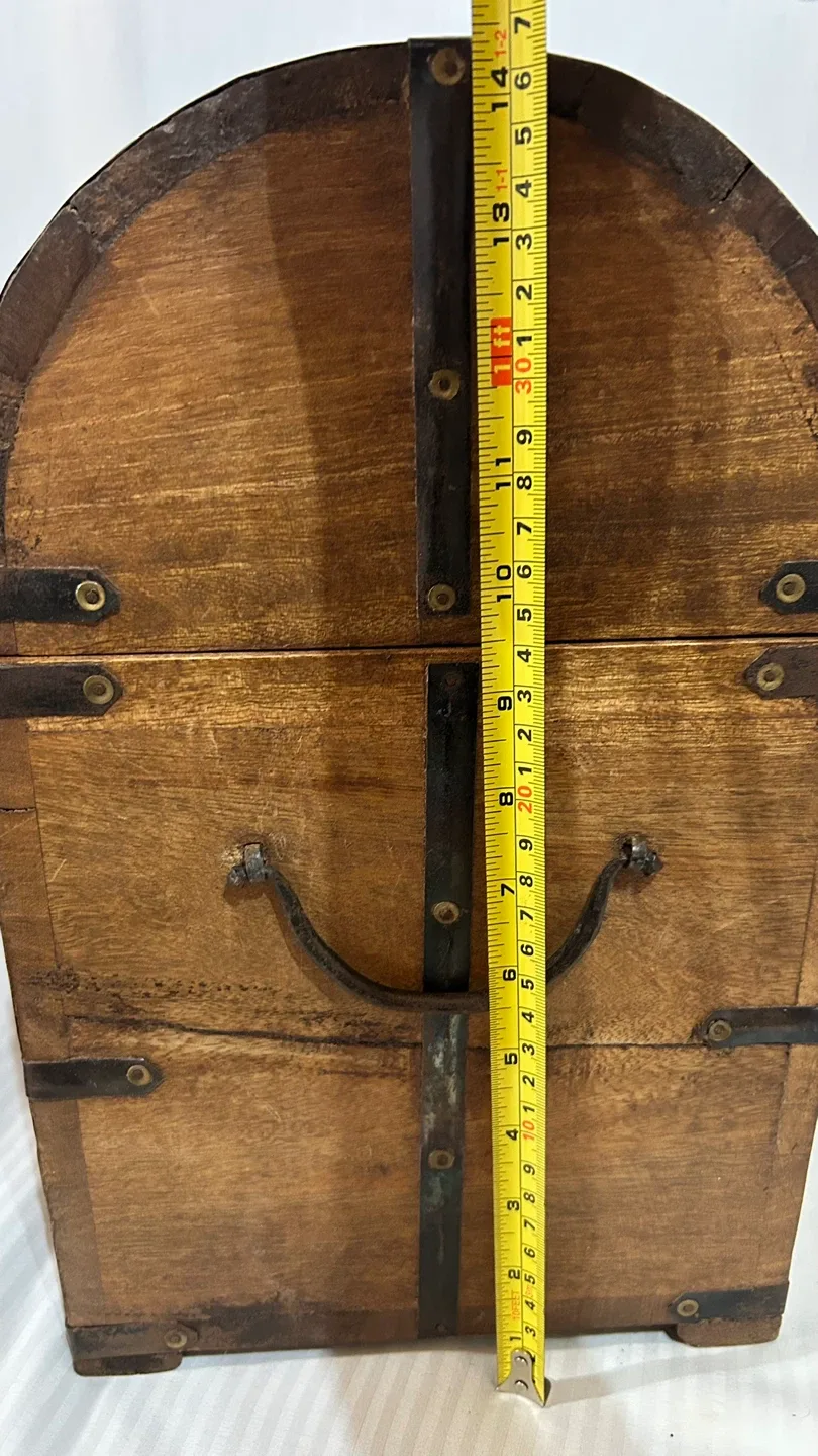 Wooden Storage Treasure Chest image indicator(7)