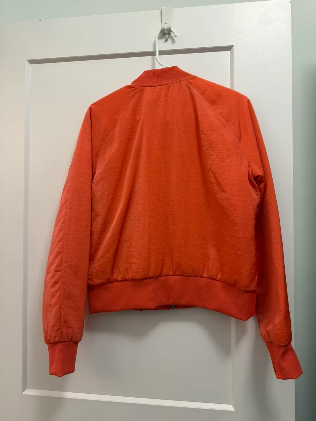 Lululemon Non-Stop Bomber Jacket Size 8 image indicator(2)