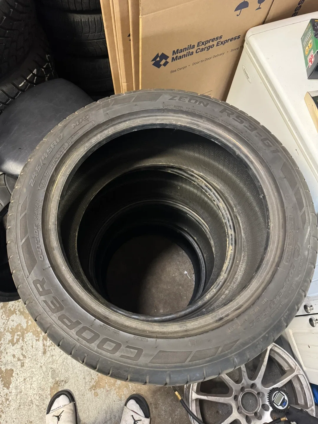 Cooper Zeon RS3-G1 Tires - 245/45R17 image indicator(4)