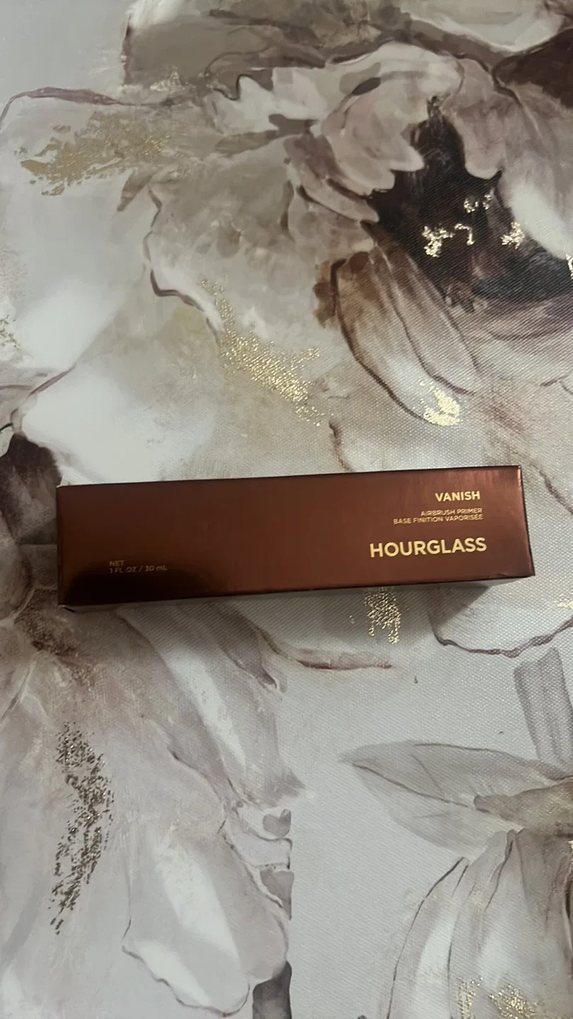 Hourglass Vanish Airbrush Primer (New) thumbnail