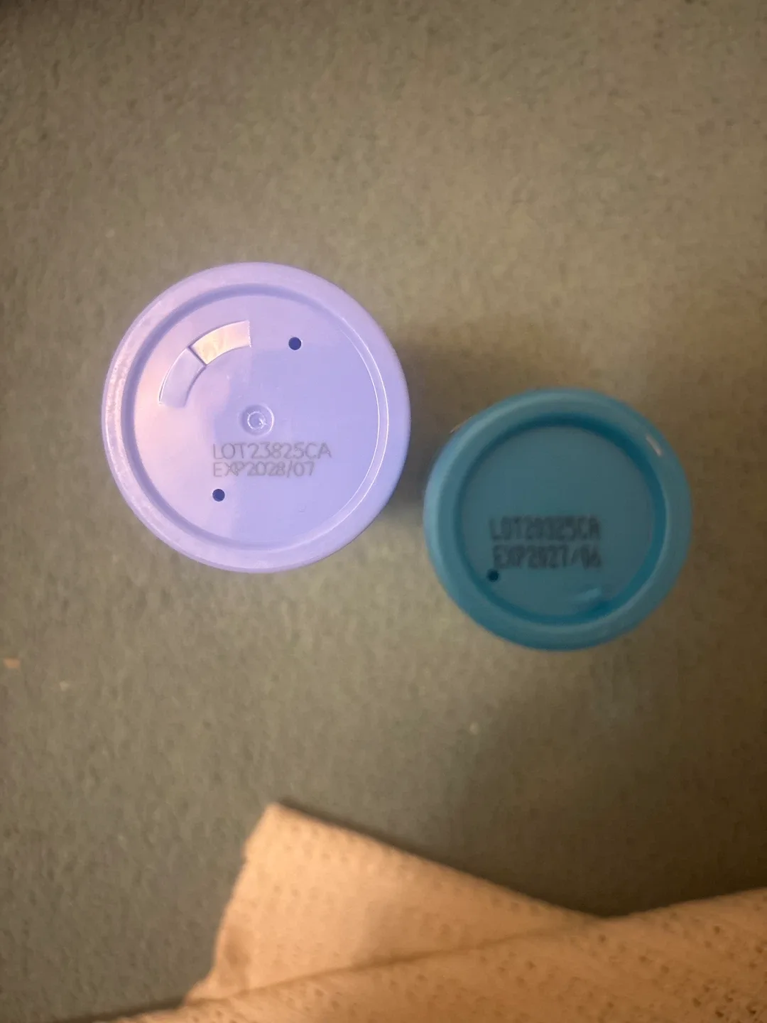 Neutrogena Collagen Bank & Hydro Boost Moisturizers image indicator(3)