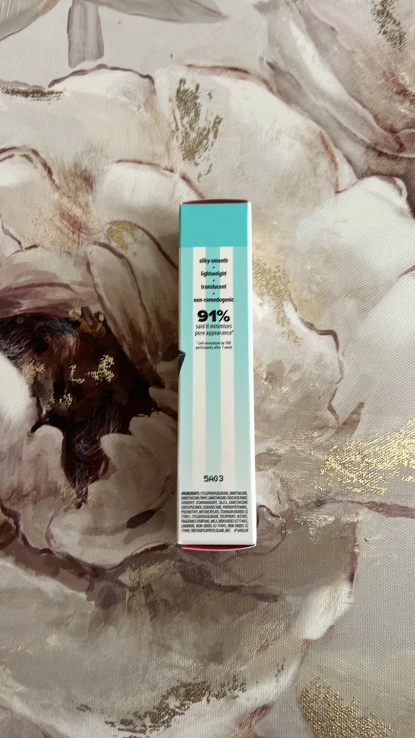 Benefit The POREfessional Pore Primer - New image indicator(3)