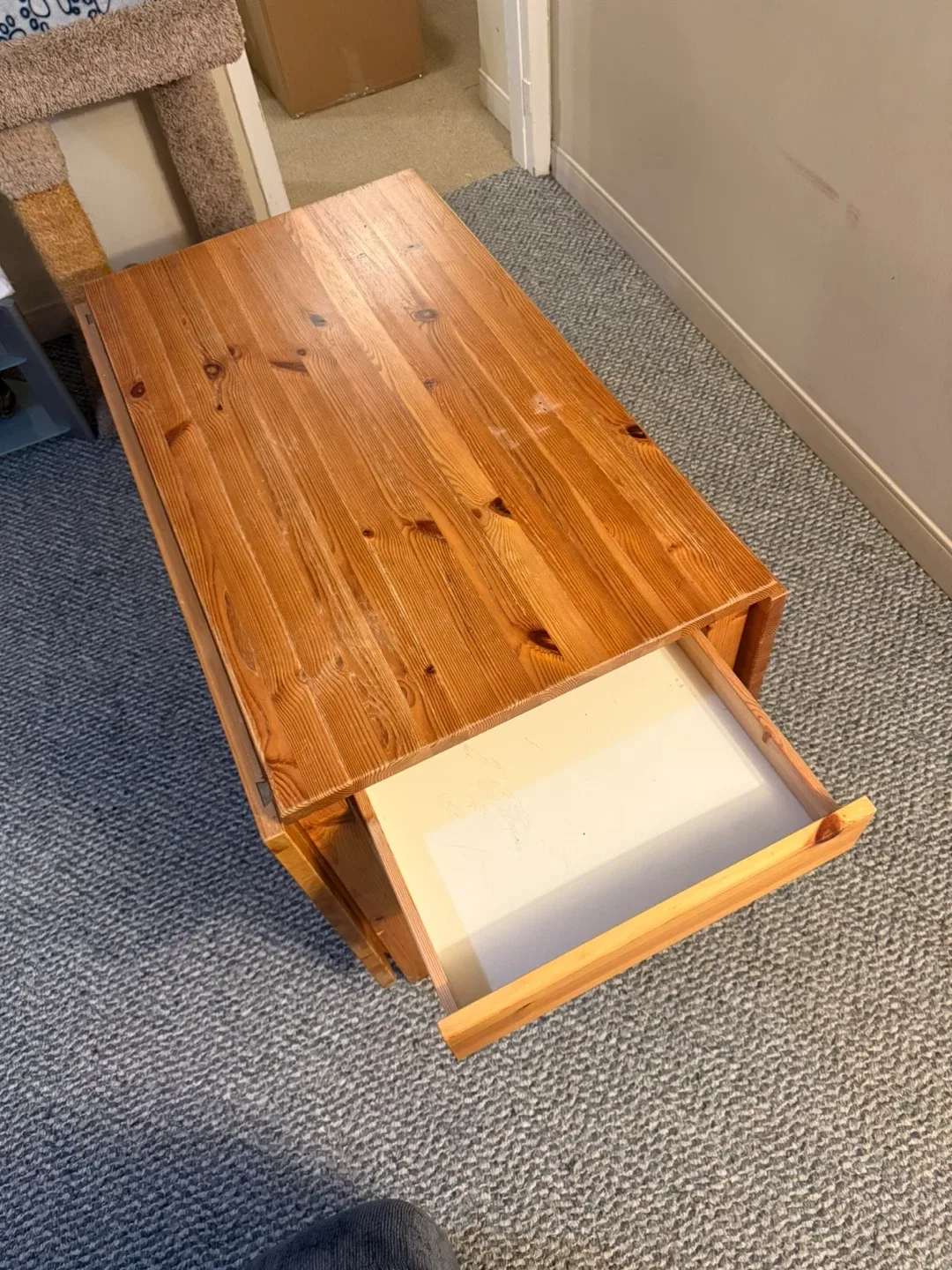 Wooden extendable Dining Table image indicator(3)