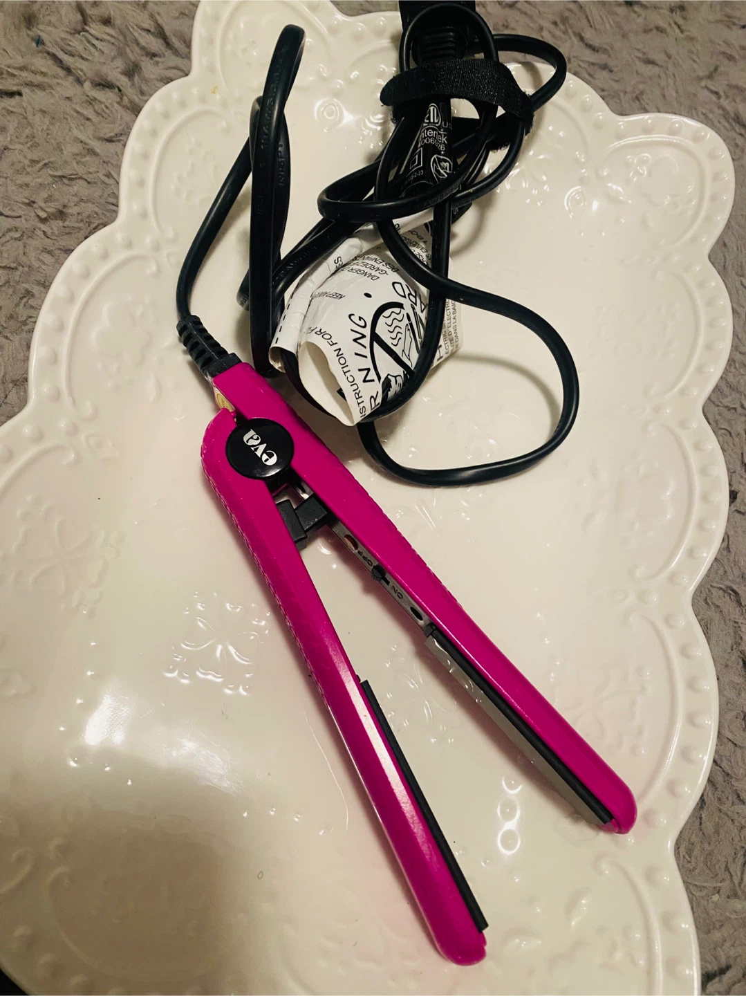 EVA NYC Mini Travel Flat Heat Styling Iron - Pink