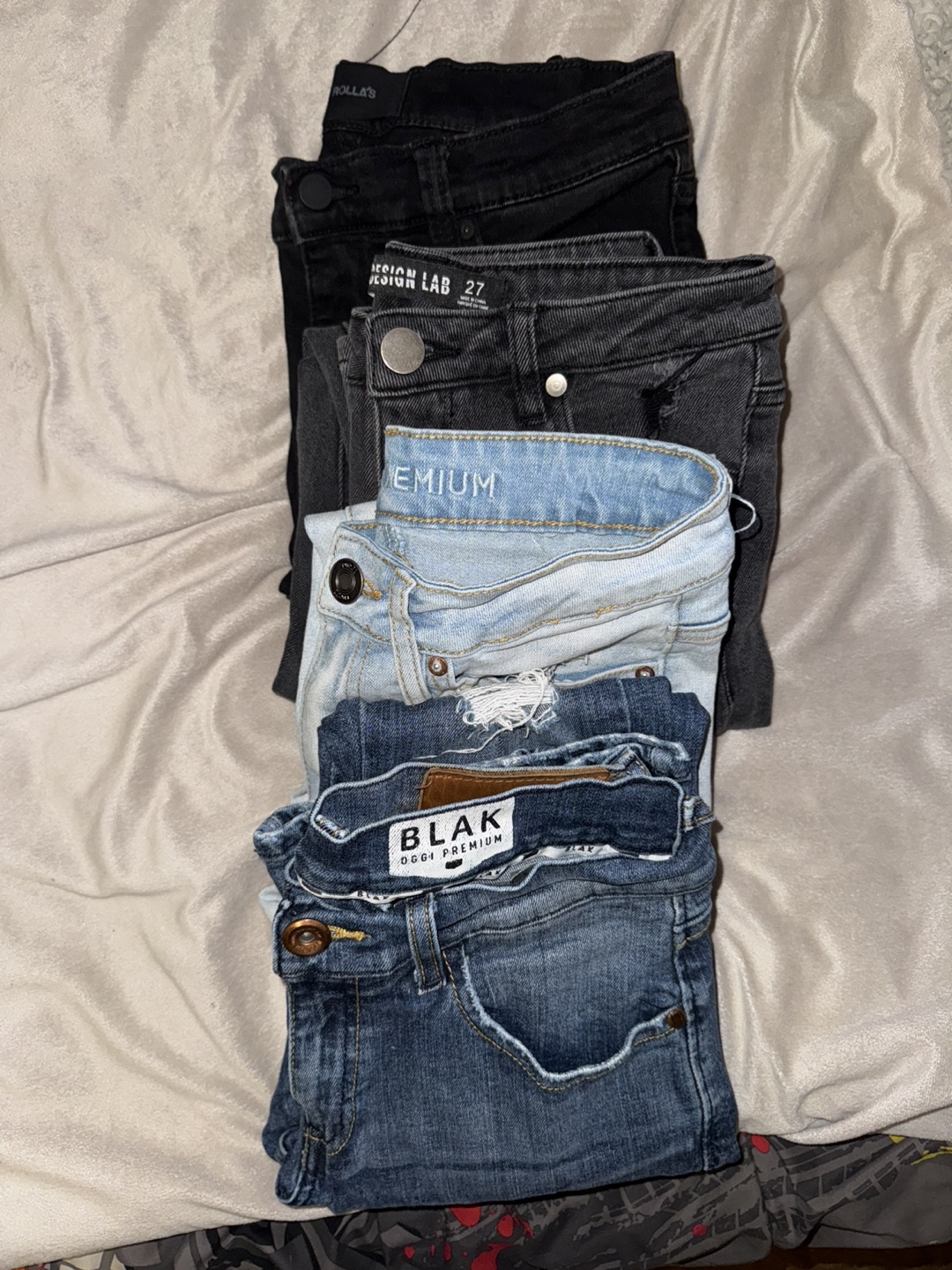 Mixed Jeans Lot - Rolla's, Blak, Rue21, Design Lab - Sizes 27-30