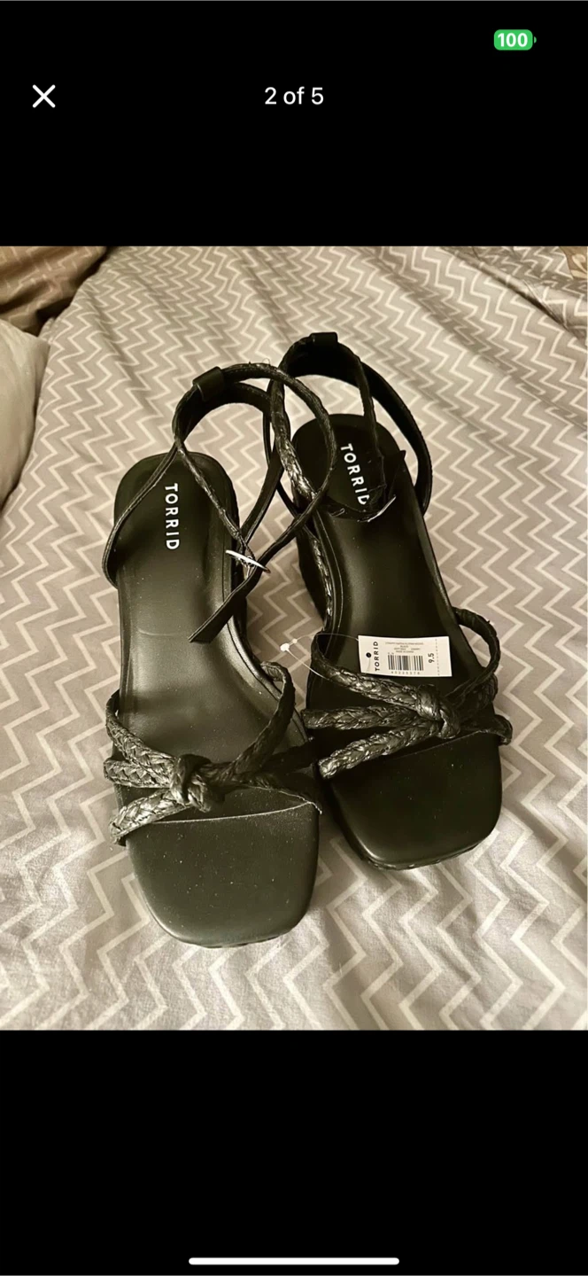 Torrid Black Strappy Raffia Platform Wedge Sandals - Size 9.5 - photo 2