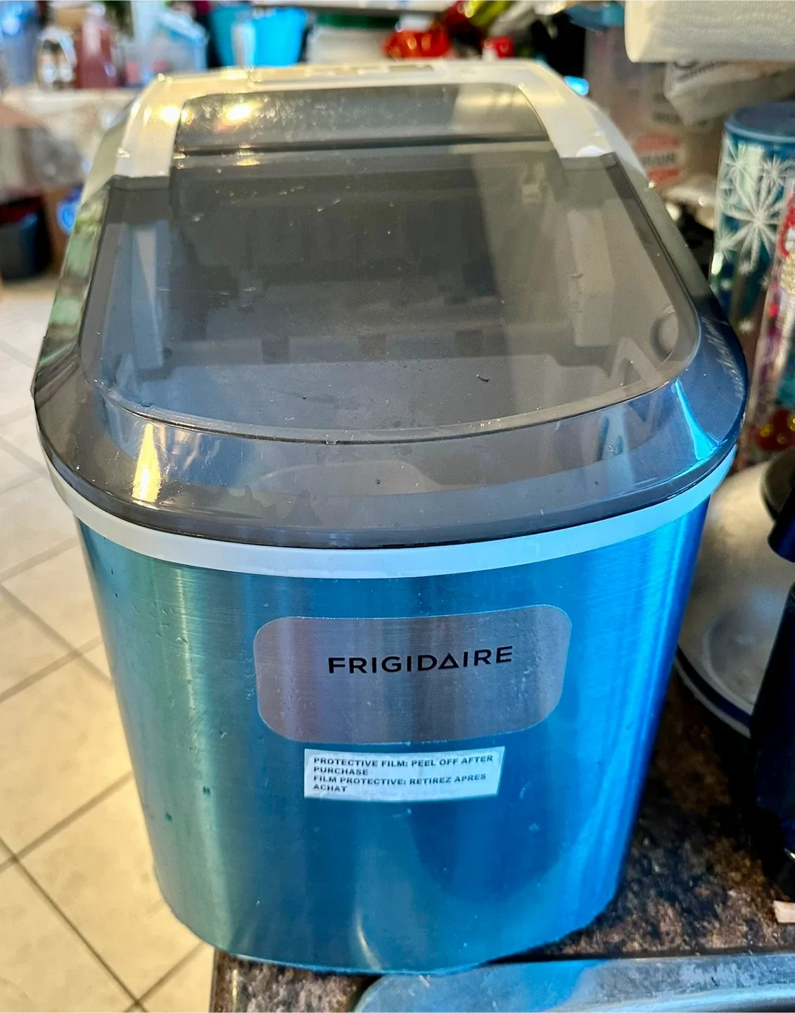 Frigidaire  Ice Maker