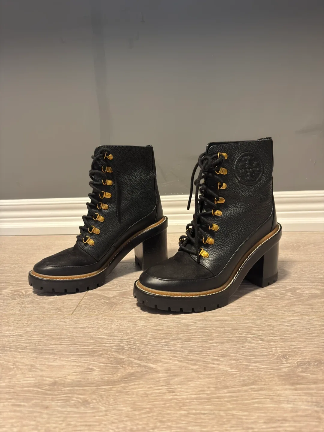 Tory Burch Black Leather Heeled Lug Boots image indicator(3)
