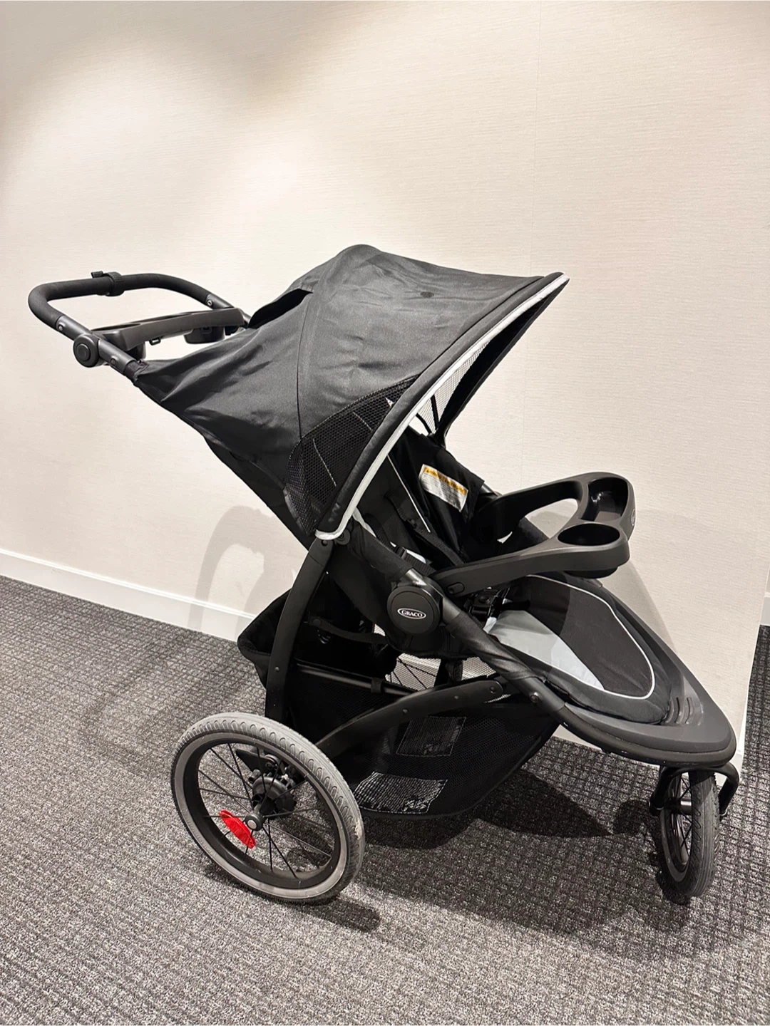 Graco Jogger Stroller(Great condition)