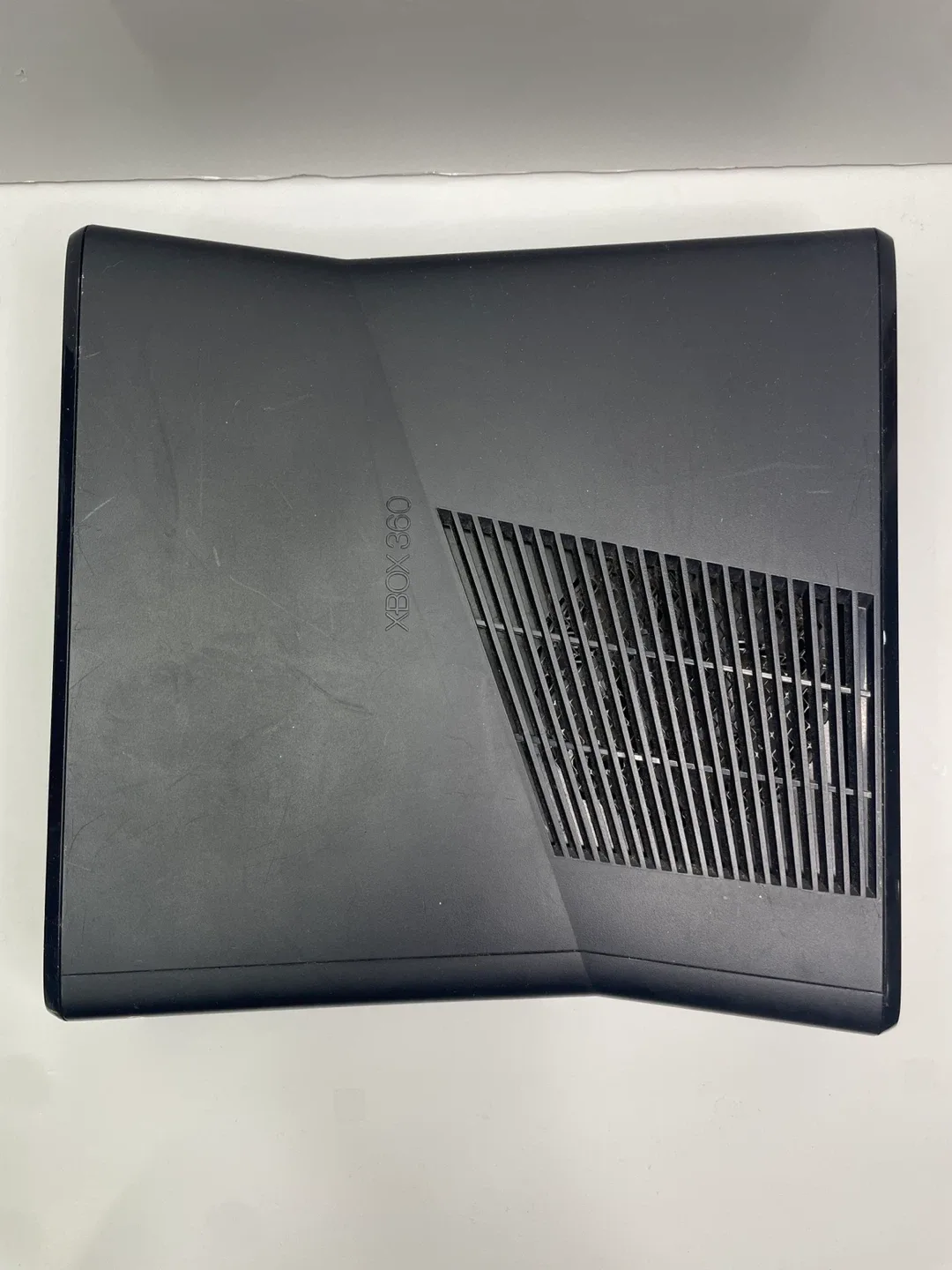 Xbox 360 S Console with Games & Controller image indicator(3)